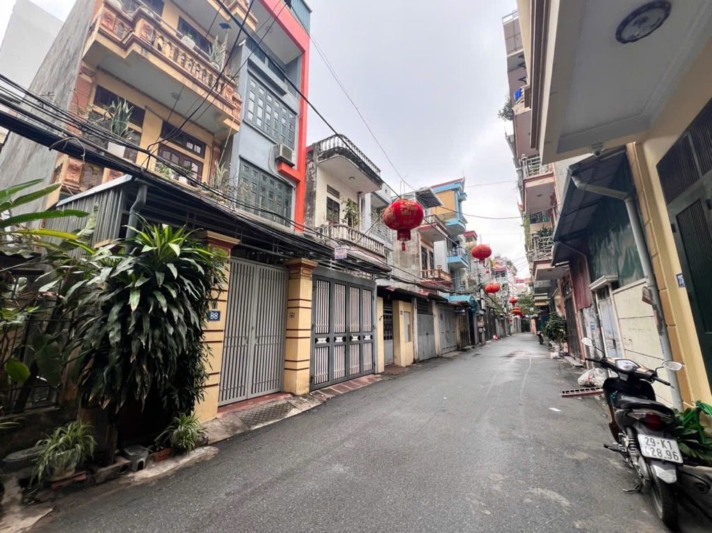 Bán nhà cấp 4 khu Khai Sơn, Ngọc Thụy, 73m², thửa A4, ô tô tránh thuận tiện kinh doanh, giá bán đất