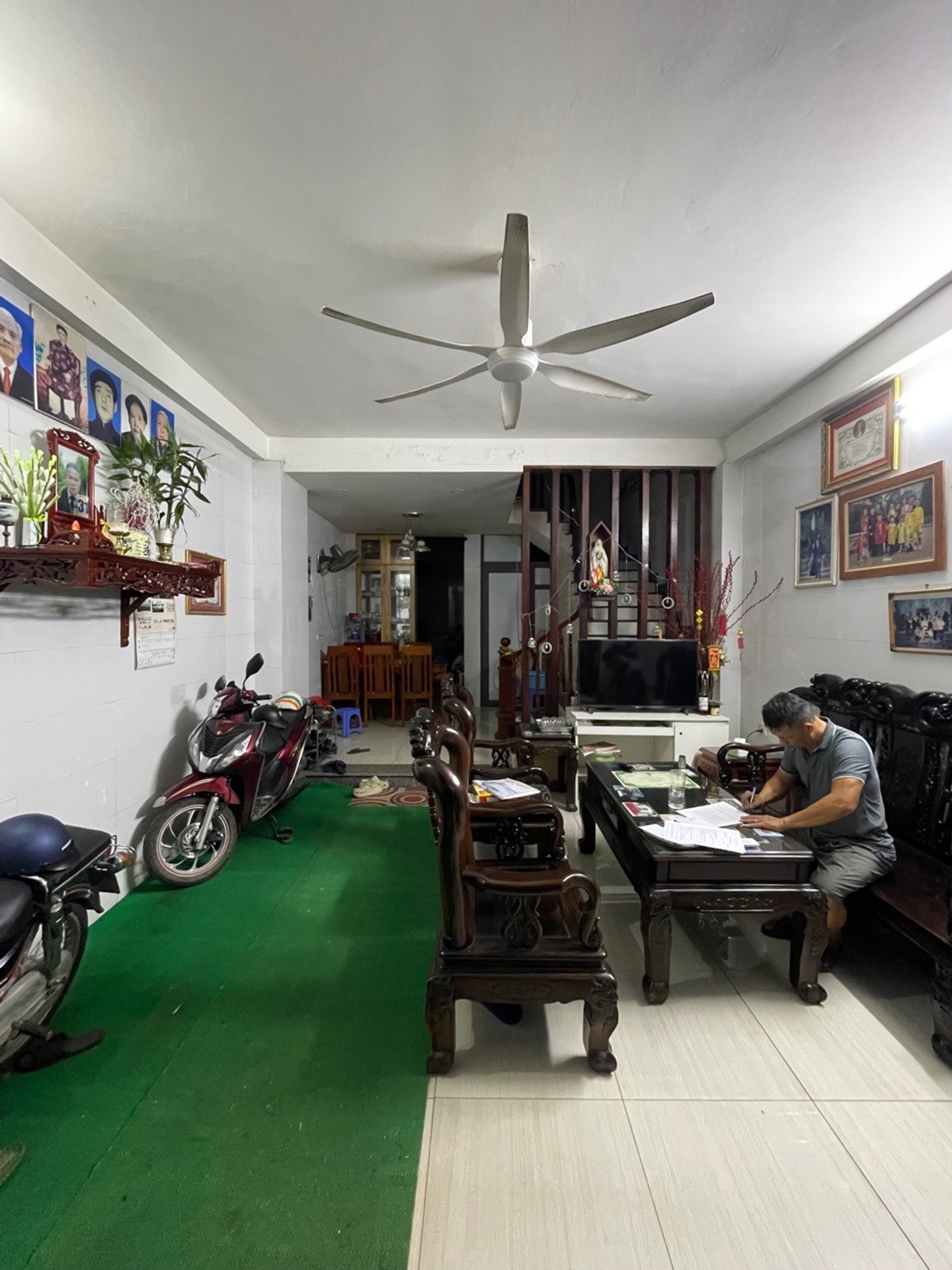 Bán nhà riêng 7 tầng vị trí trung tâm quận Nam Từ Liêm, gần ga đường sắt trên cao