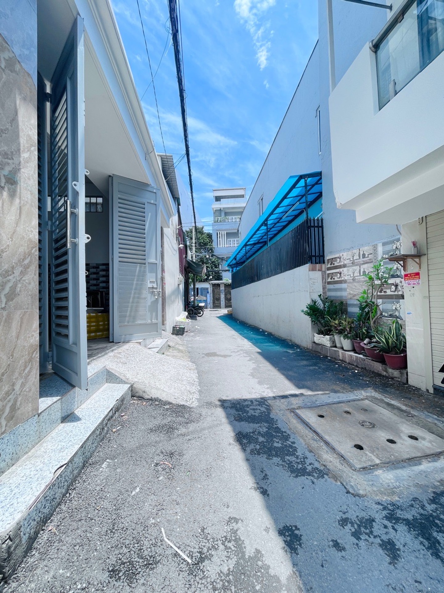 Bán nhà mặt tiền Nguyễn văn Công Gò Vấp, 74m2, 4 tầng, giá 10.5 tỷ