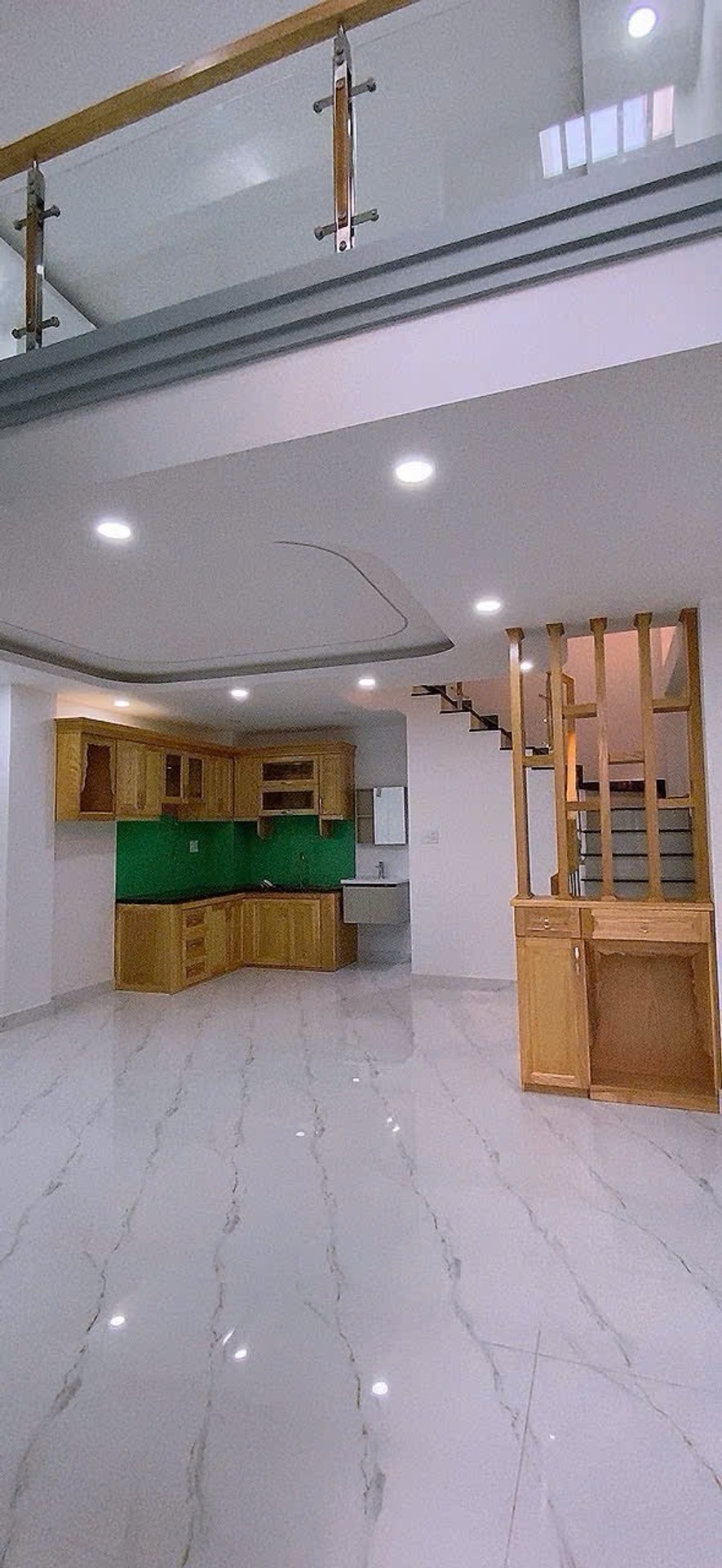 Lô Tư, Bình Tân, Bán nhà 3 tầng mới, hẻm xe hơi gần nhà thờ Bình Thuận