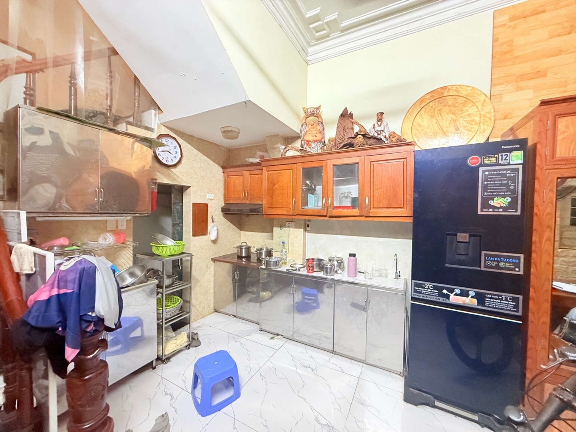 Cơ hội có một không hai: Nhà 5 tầng kiên cố ngay trung tâm Đội Cấn giá hấp dẫn