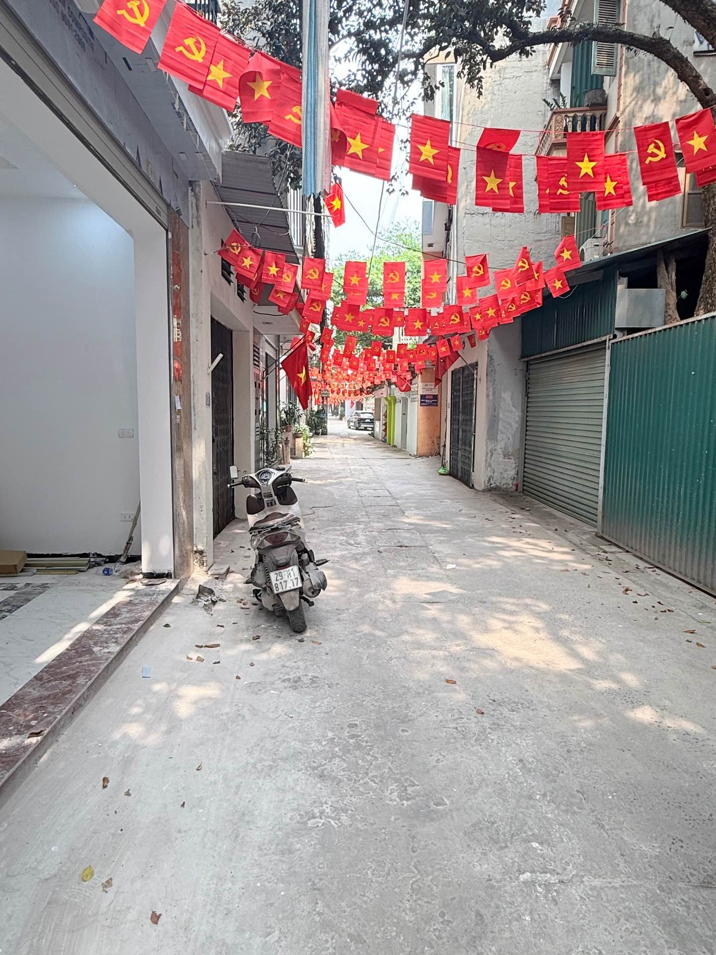 Bán nhà riêng 5 tầng có thang máy tại Ngọc Hồi, đường ô tô tránh, diện tích 43.4m2, 13.5 tỷ