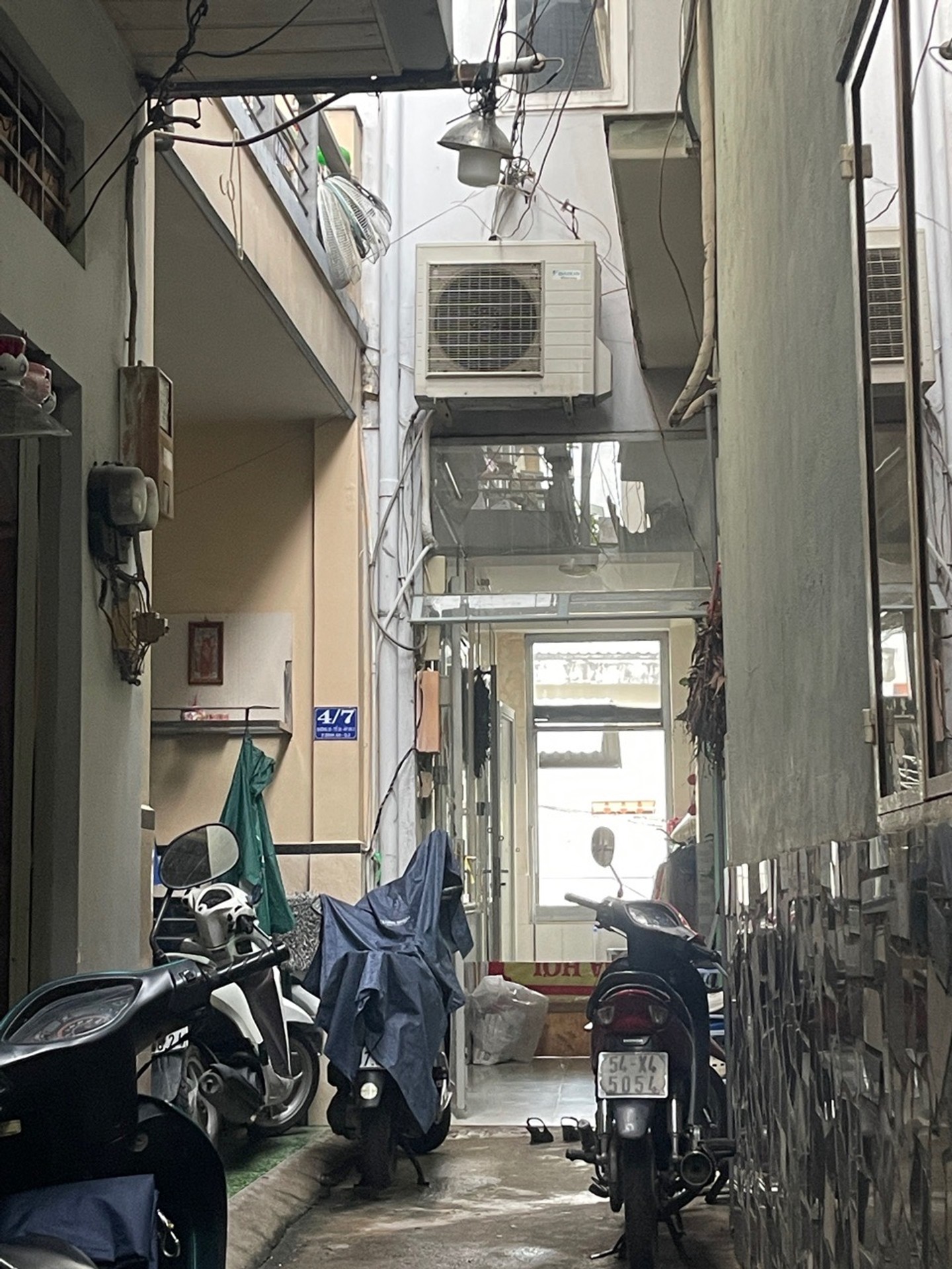 Bán nhà riêng hẻm xe hơi Quận 2, diện tích 107m2 giá 10,5 tỷ