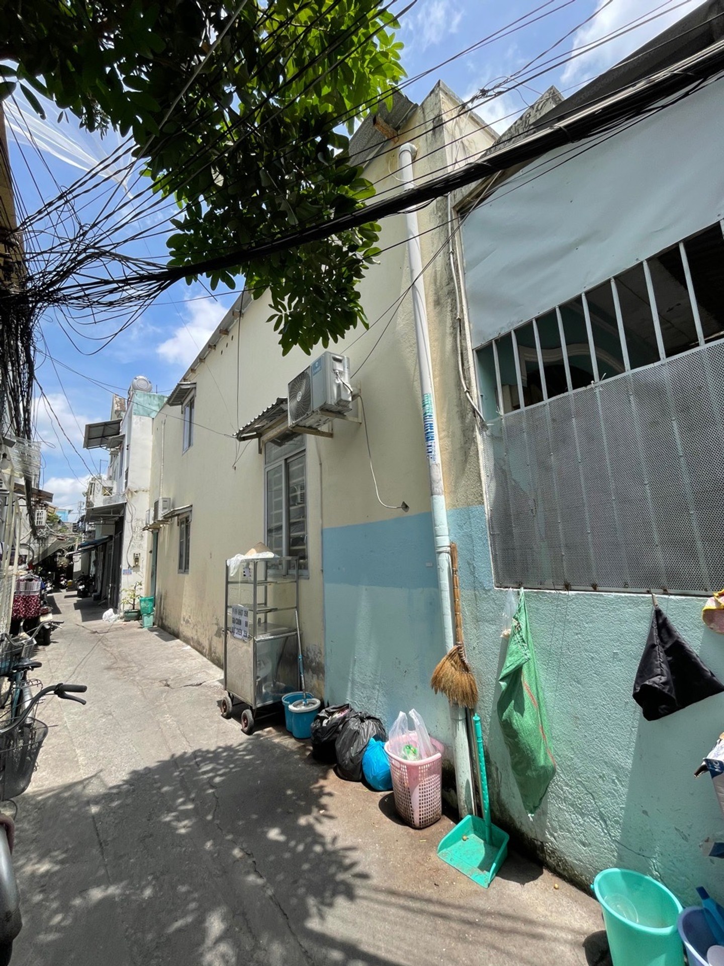 Nguyễn thị Thập, Lê văn Lương, 2 mặt tiền, hẻm thông, 62m