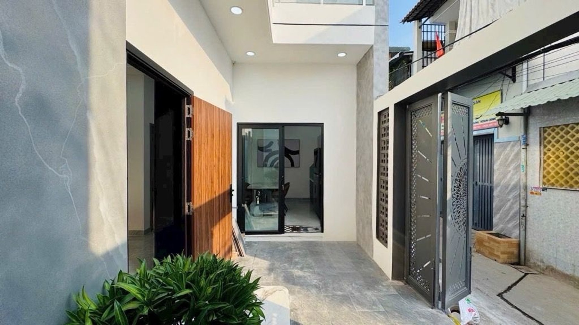 🔥GIẢM 800TR CÒN 5,9 Đ🔥
NHÀ 2 TẦNG – 45M² – CÓ PN TRỆT – FULL NỘI THẤT – PHẠM HỮU LẦU Q7