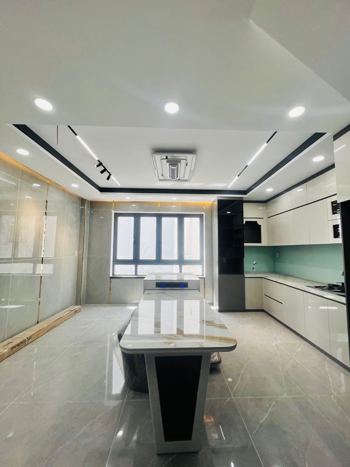 Nhà riêng 5 tầng mới xây tại Bình Tân với diện tích 50 m2