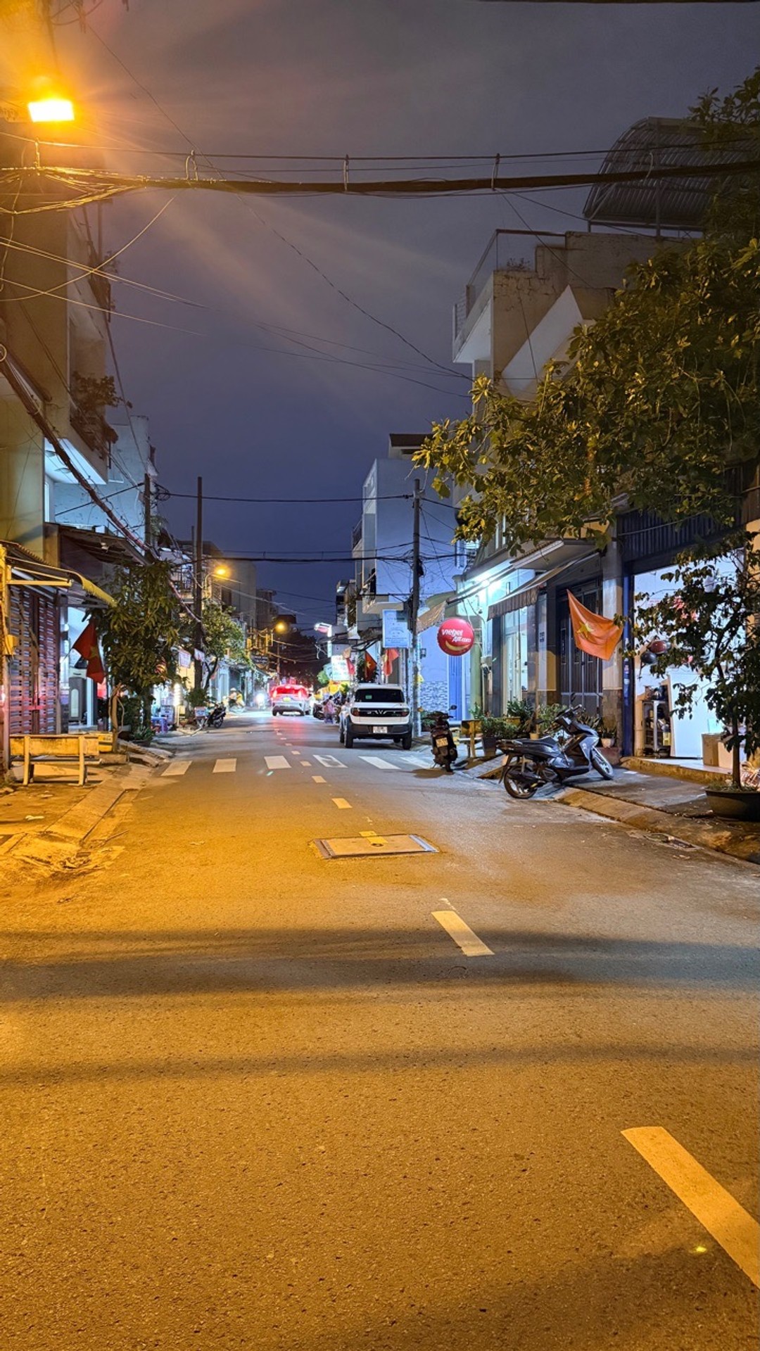 Nhà MT kinh doanh, Tân Kỳ Tân Quý nhà nở hậu Tài Lộc, gồm có 3PN lớn