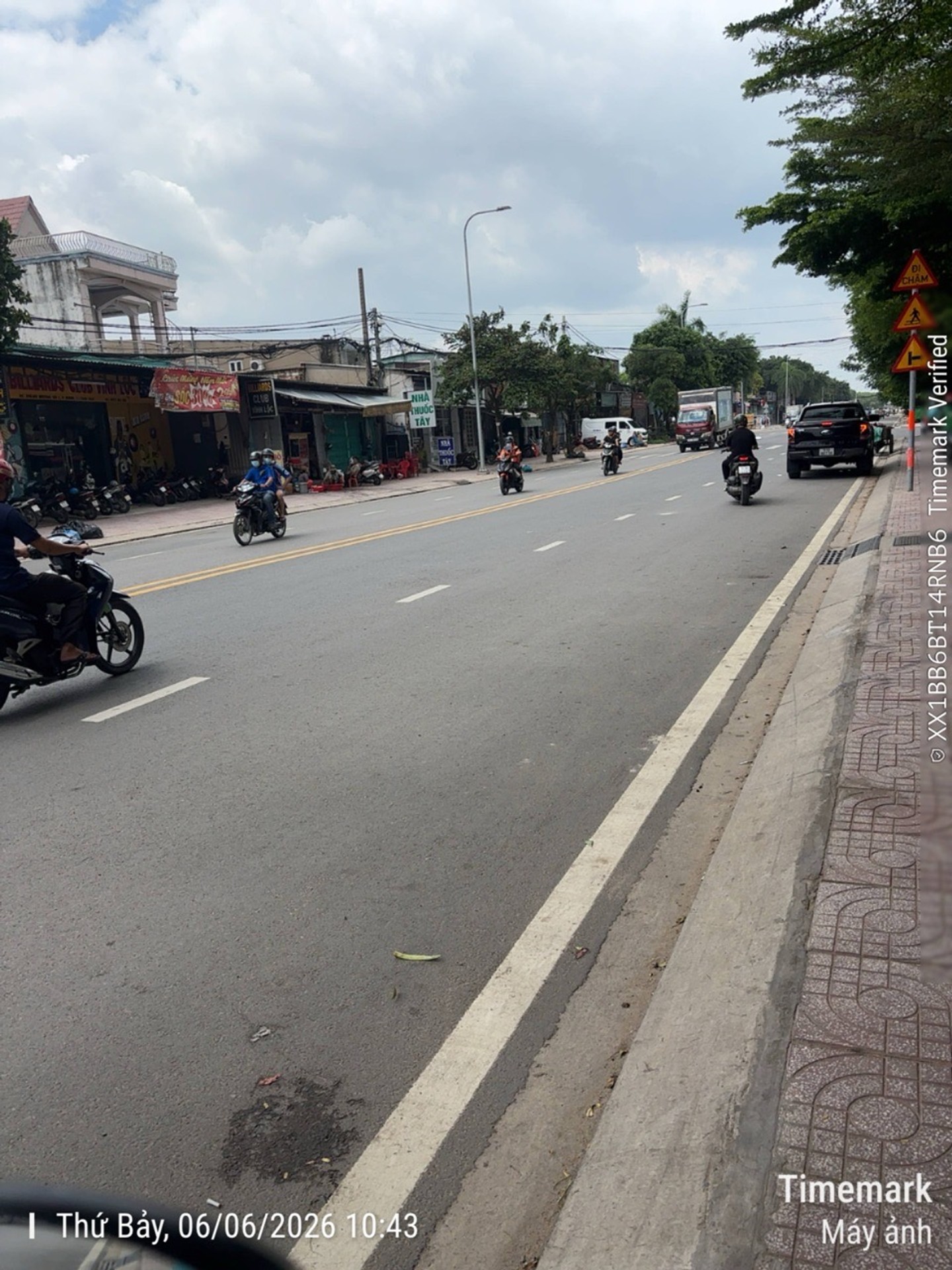 Nhà riêng 4 tầng tiện nghi tại Bình Thành, huyện Bình Tân