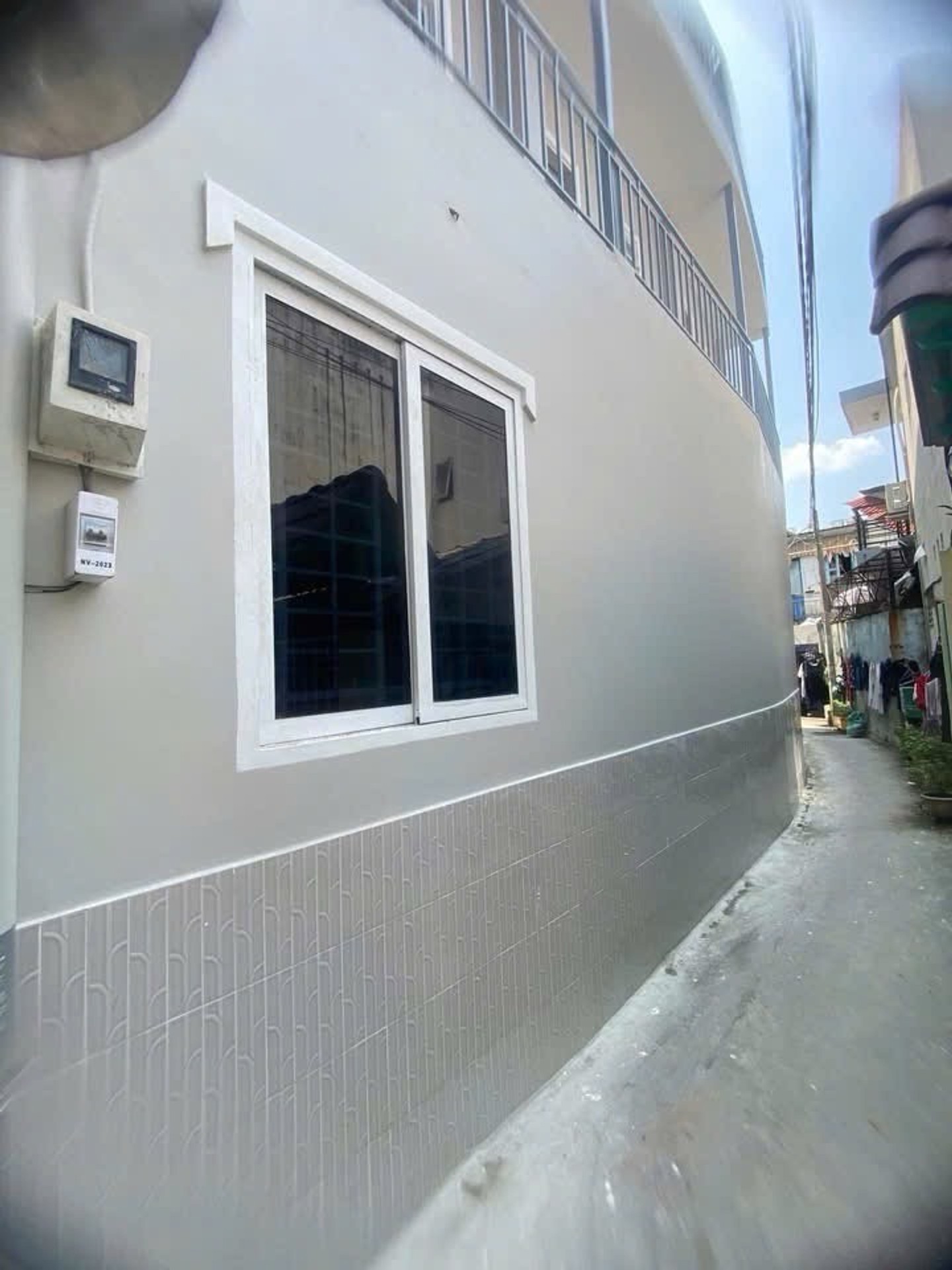 BÁN CÂN HỘ DỊCH VỤ 3 TẦNG- 7 PHÒNG ĐANG CÓ THU NHẬP 20TRIỆU/ THÁNG