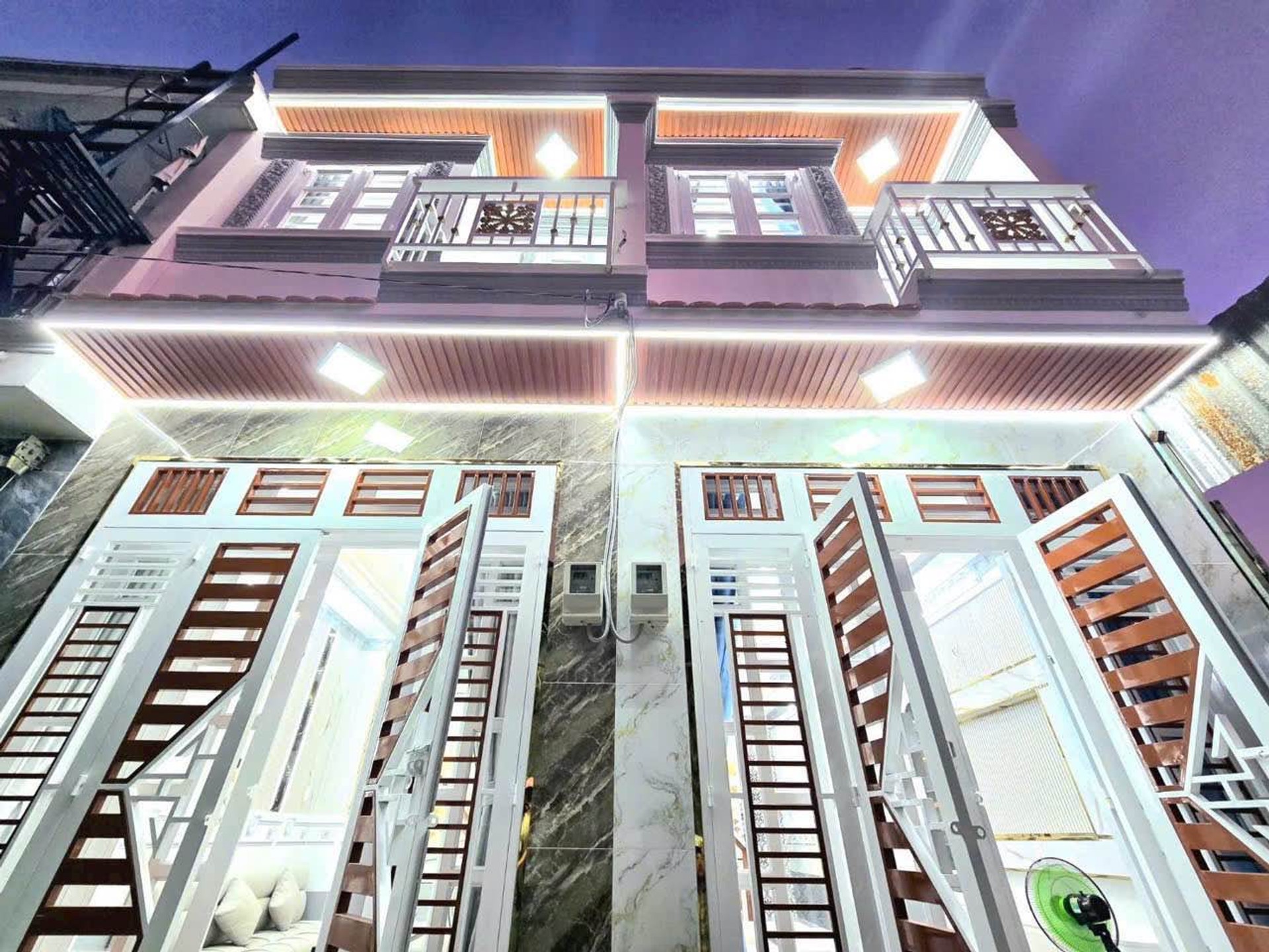 Bán nhà sổ chung- nhà bè - hẽm 2174 nhà mới sẵn nội thất, gần đường xe hơi, chủ nhiệt bán