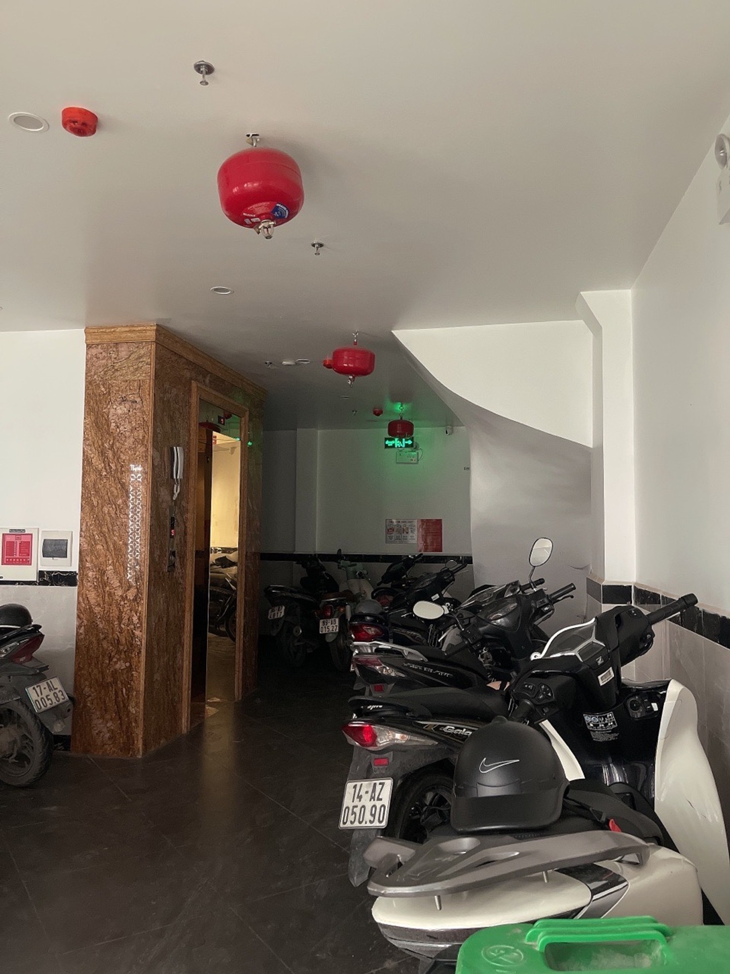 🔥🔥 CĂN HỘ DỊCH VỤ XUÂN PHƯƠNG – 8 TẦNG THANG MÁY – 18 PHÒNG FULL NỘI THẤT – DÒNG TIỀN 80TR/THÁNG!