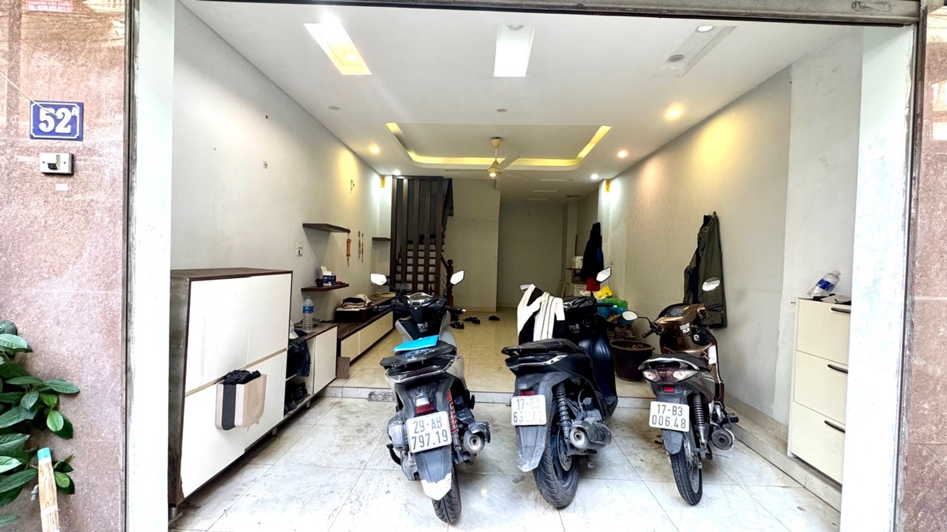 Nhà 5 tầng ngõ thông tại Ngọc Thụy, vừa ở vừa kinh doanh