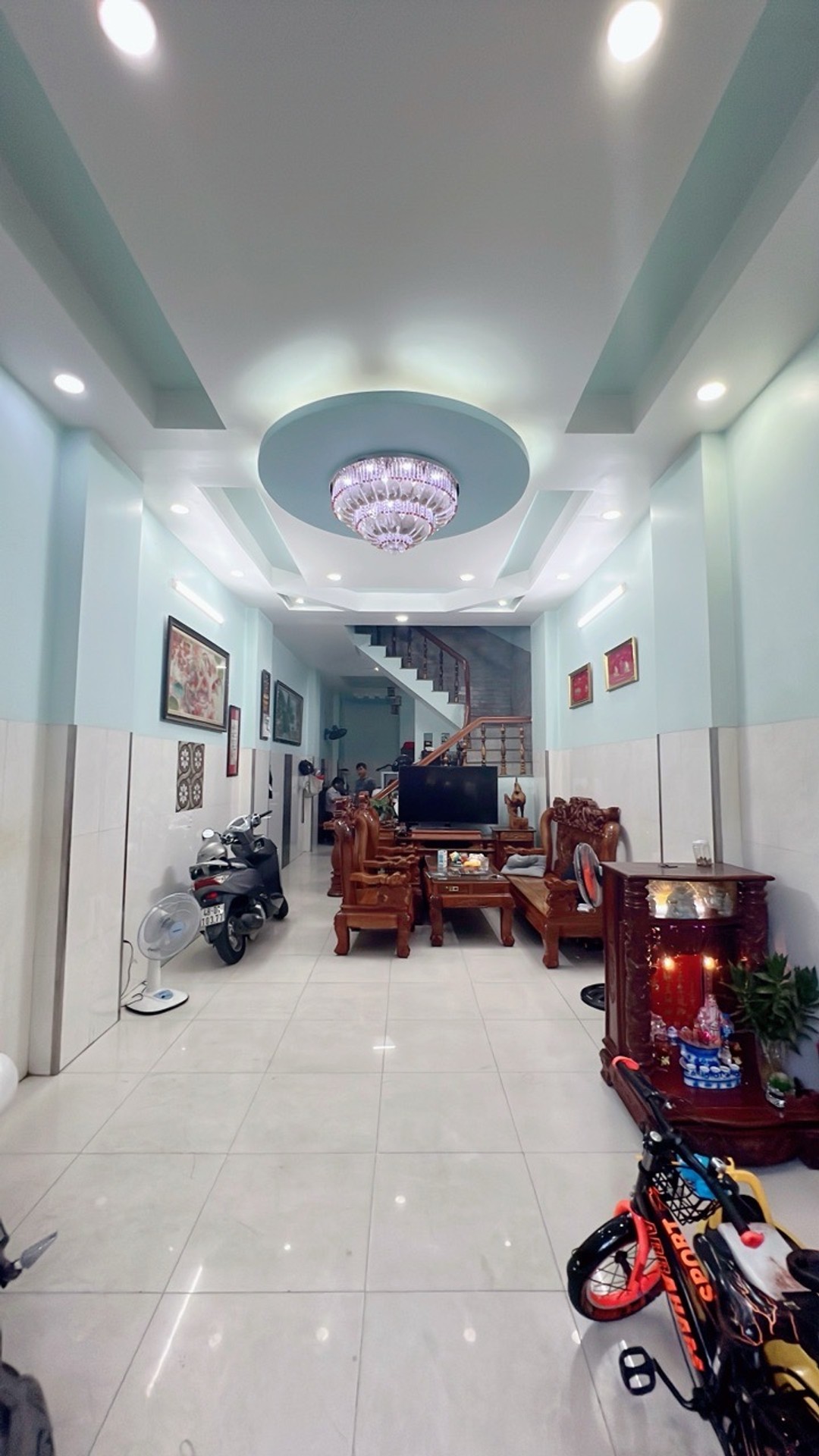 Gò Xoài Bình Tân, kẹt tiền bán gấp nhà 4 tầng xây ở kiên cố, gần nhà thờ Bình Thuận