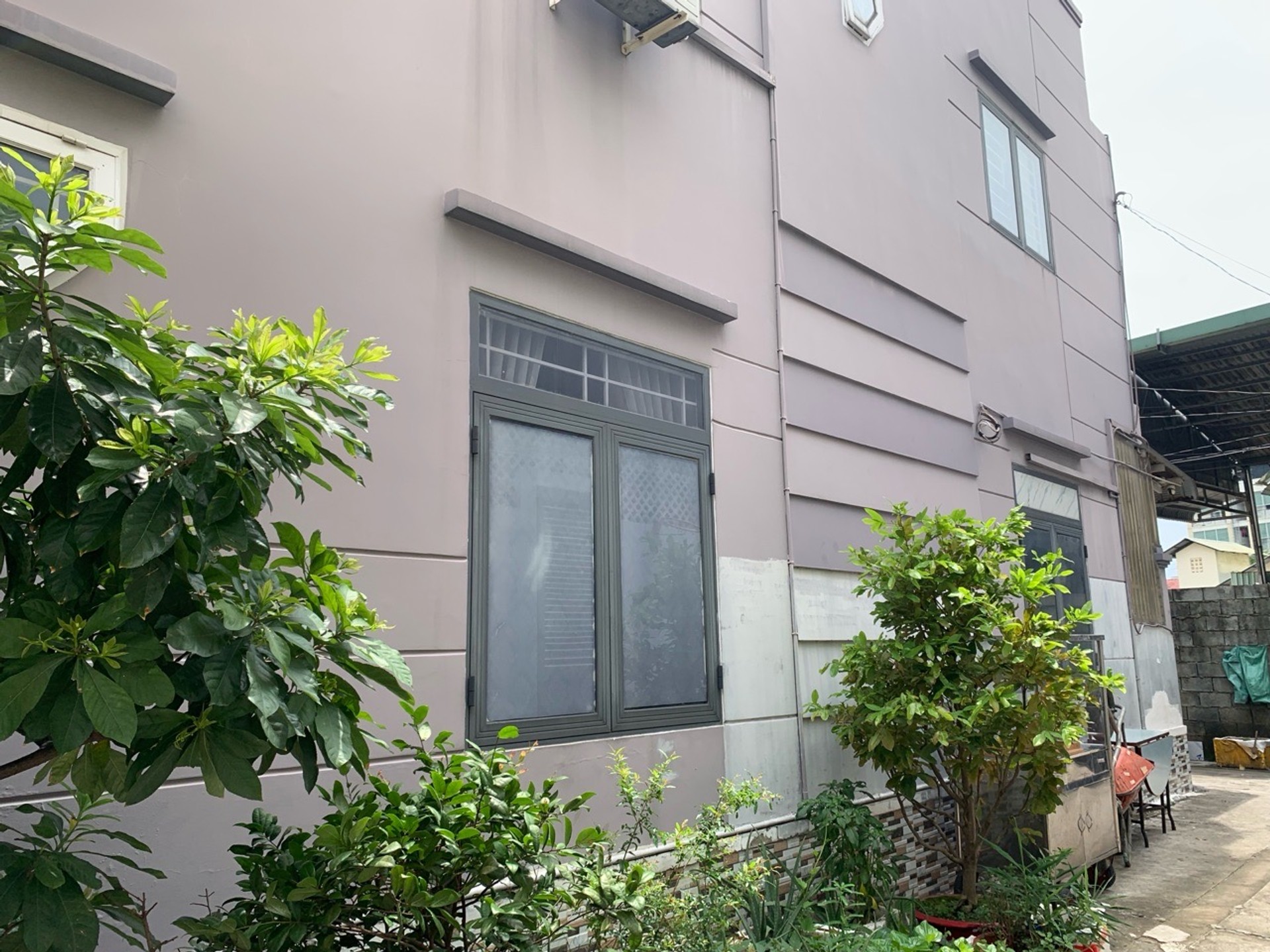 Bán nhà 2 tầng góc Thạnh Lộc, giá 4,35 tỷ, diện tích 51m2