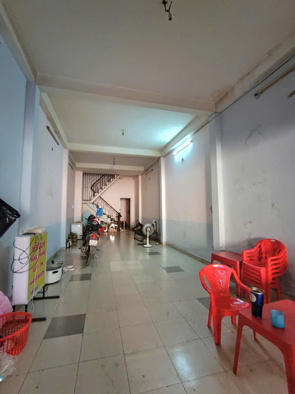 MẶT TIỀ.N NỘI BỘ LÊ VĂN QUỚI - NGÃ TƯ 4 XÃ - ĐƯỜNG XE TẢI - ( 4.2X25M )