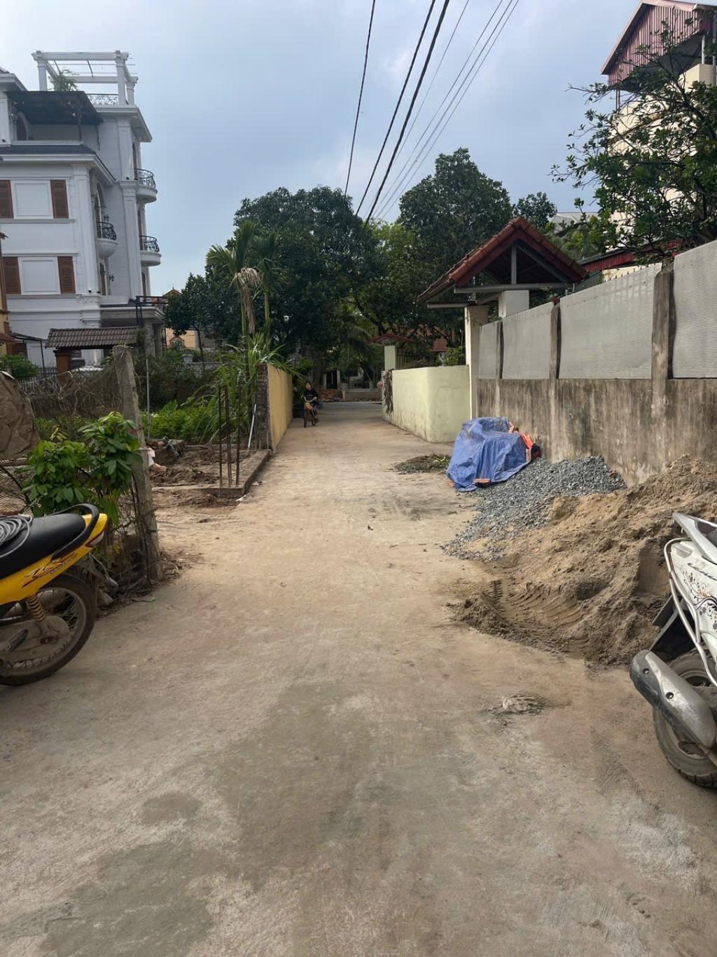Cơ hội hiếm có sở hữu lô đất mặt tiền đẹp tại Vạn Phúc Thanh Trì