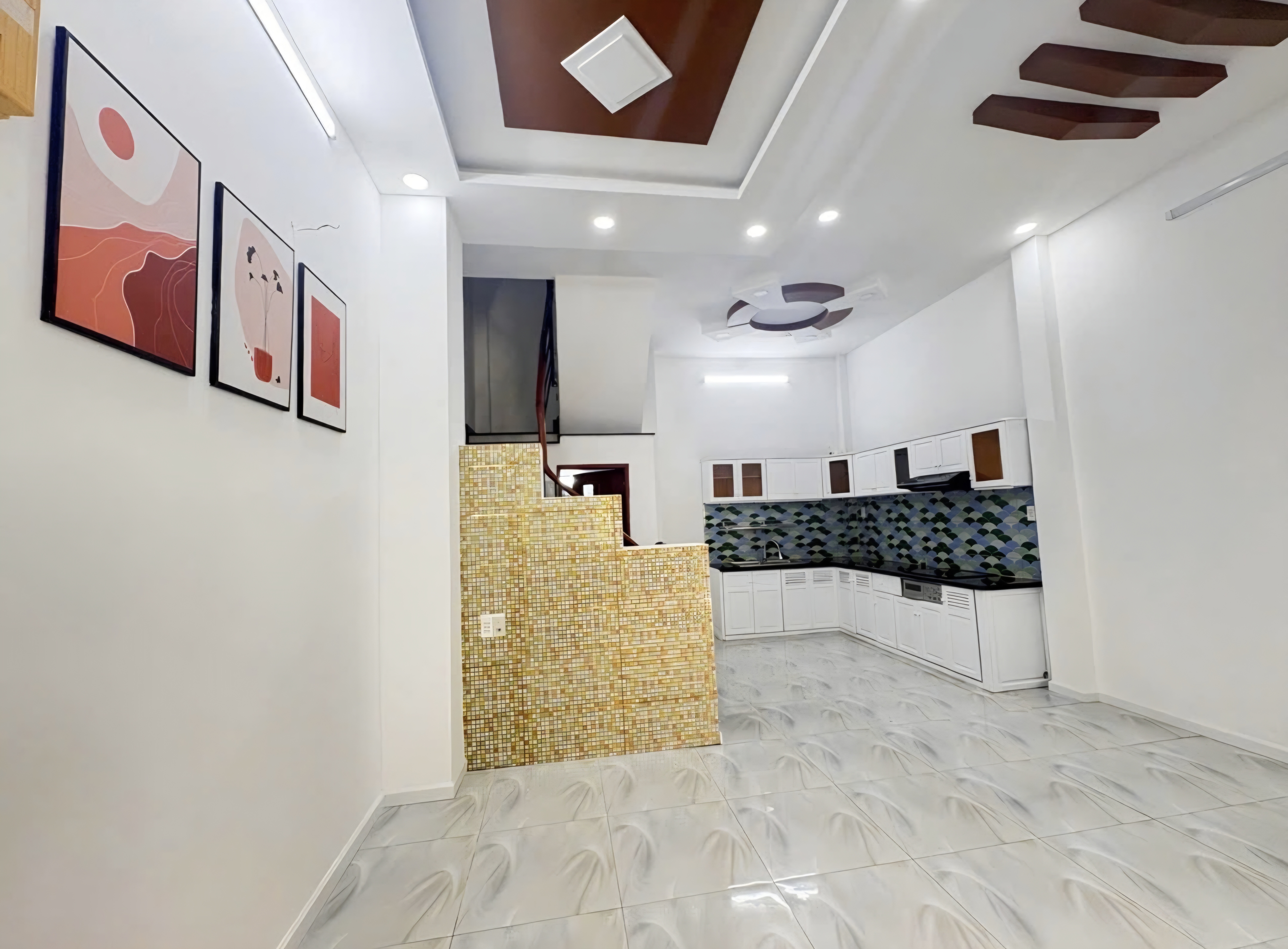 Bán nhà Cao Thắng Q10, 35m2, nhà mới.