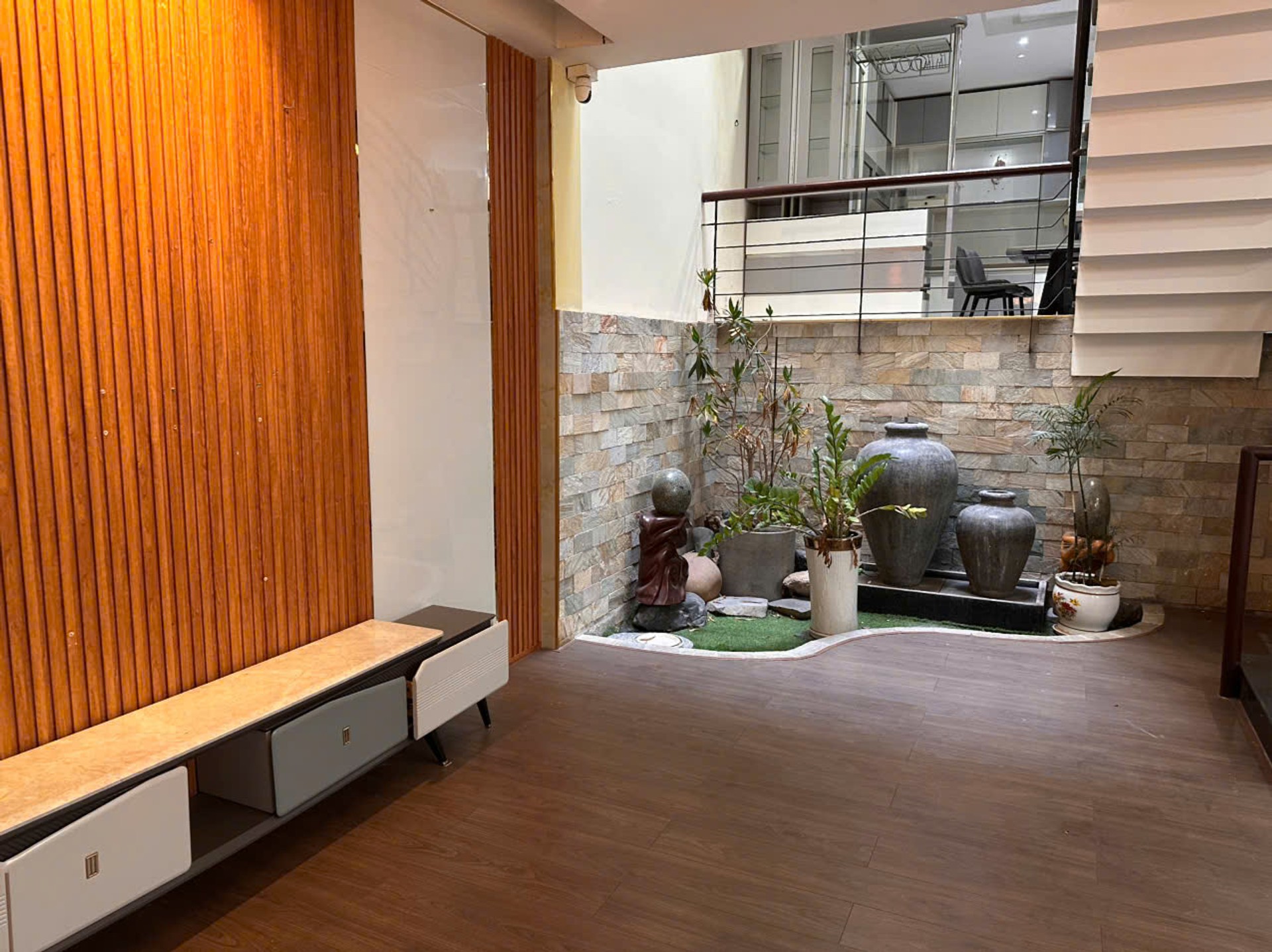 Bán nhà 5 tầng tại phường Thông Tây Hội, TP.HCM, mặt tiền 7.8m, diện tích 130m²- Giá 14.5 tỷ TL