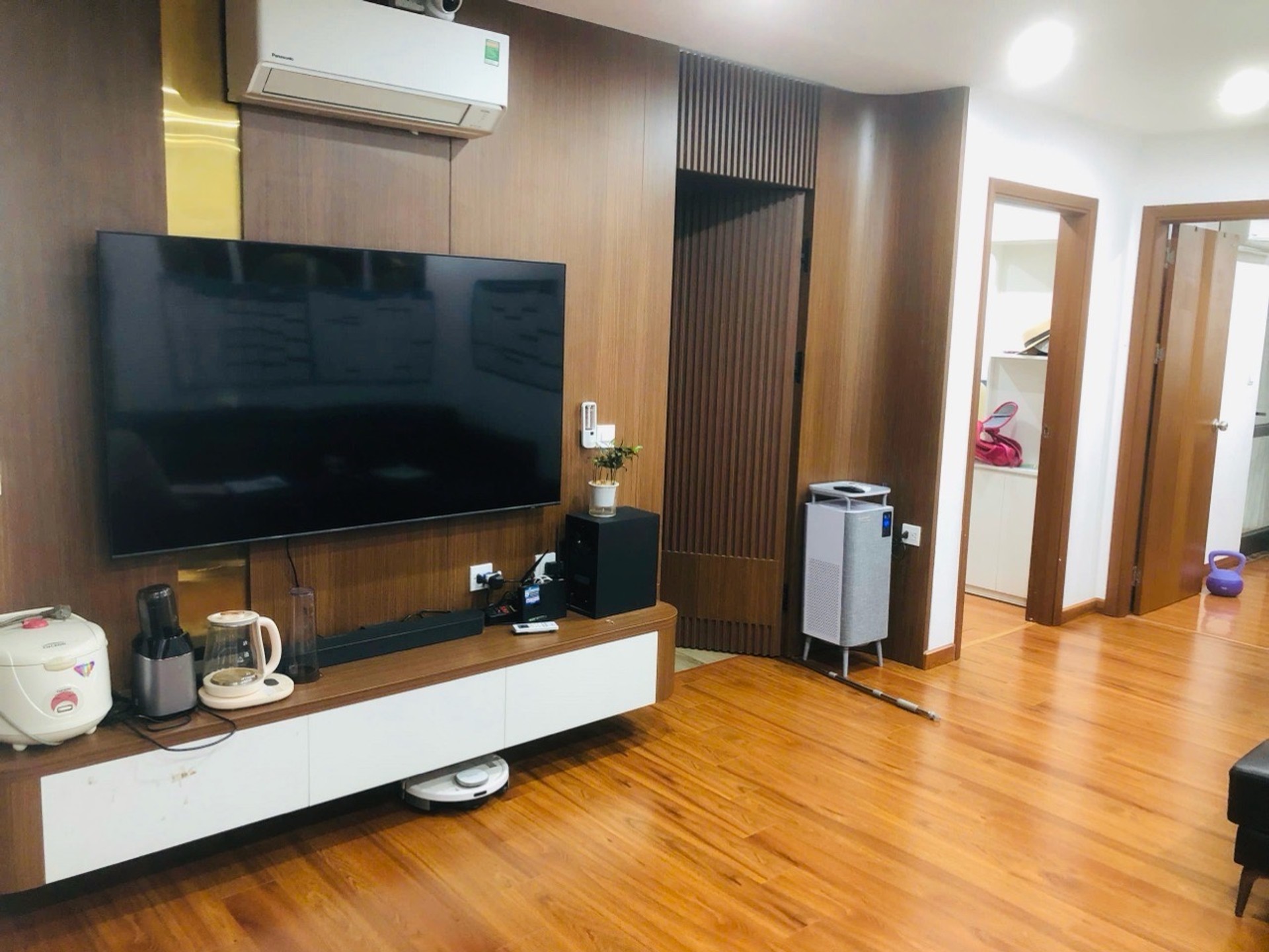 Căn hộ 3 phòng ngủ lô góc Hateco Yên Sở tầng trung giá 5.5 tỷ