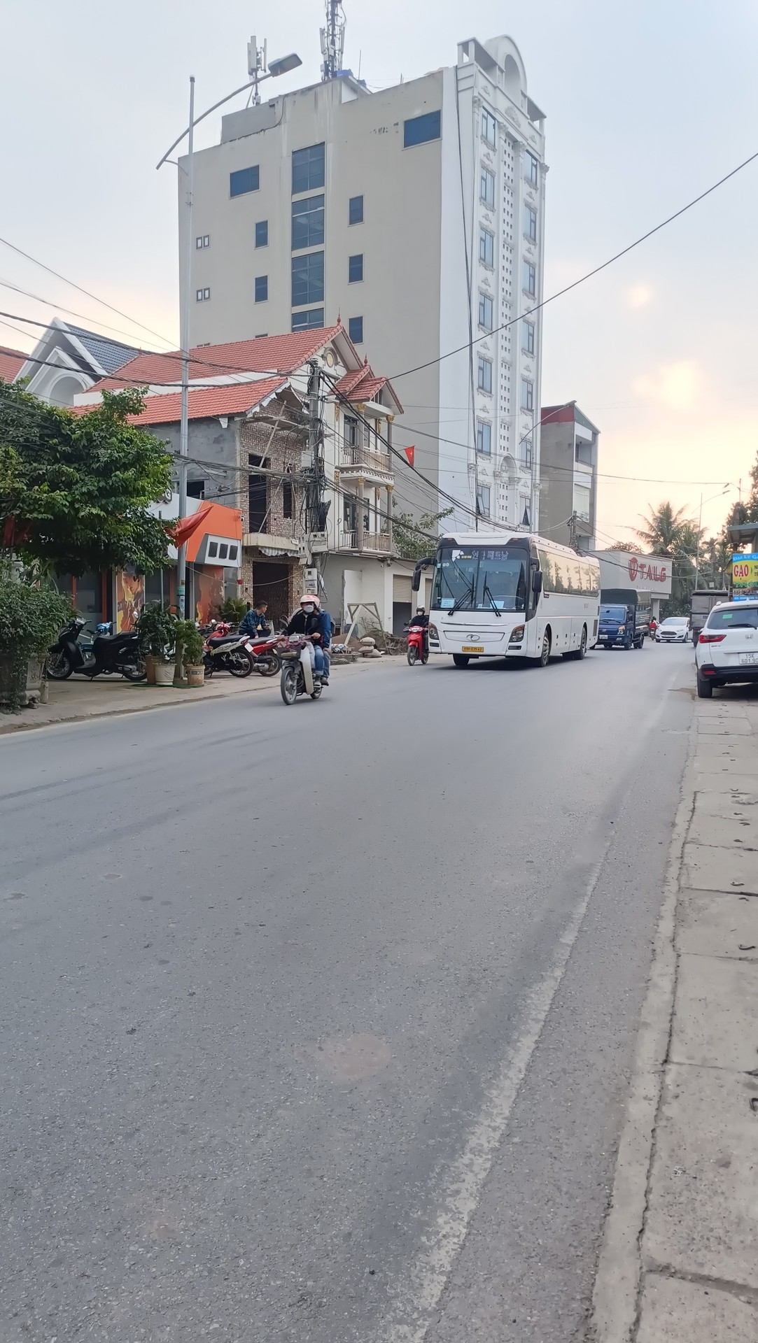 Bán đất 105m2 mặt tiền 5m tại Vĩnh Khúc, Văn Giang, giá đầu tư