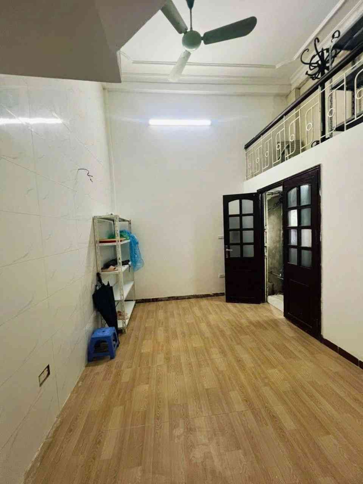 Cơ hội sở hữu nhà lô góc 5 tầng hiếm tại trung tâm phố cổ Hà Nội, 18m2, giá 2,8 tỷ