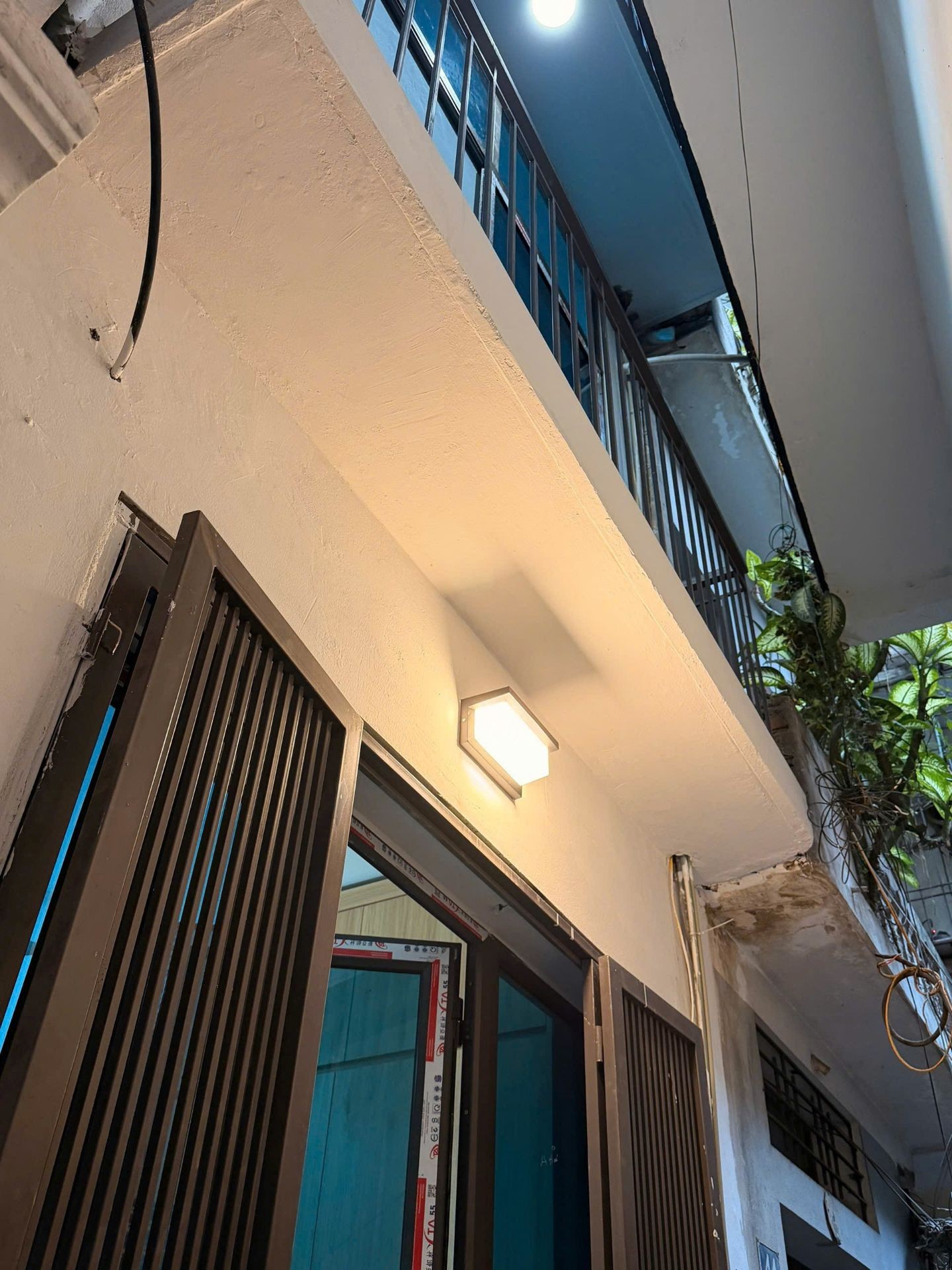 Cơ hội hiếm có sở hữu nhà 3 tầng gần phố Thanh Nhàn với giá tốt