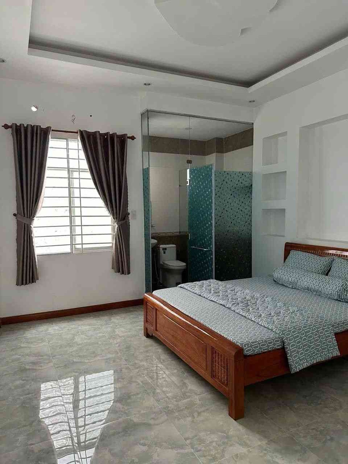 Nhà mặt phố TX39, 79m2, 3 tầng, giá 5.7 tỷ giảm gấp