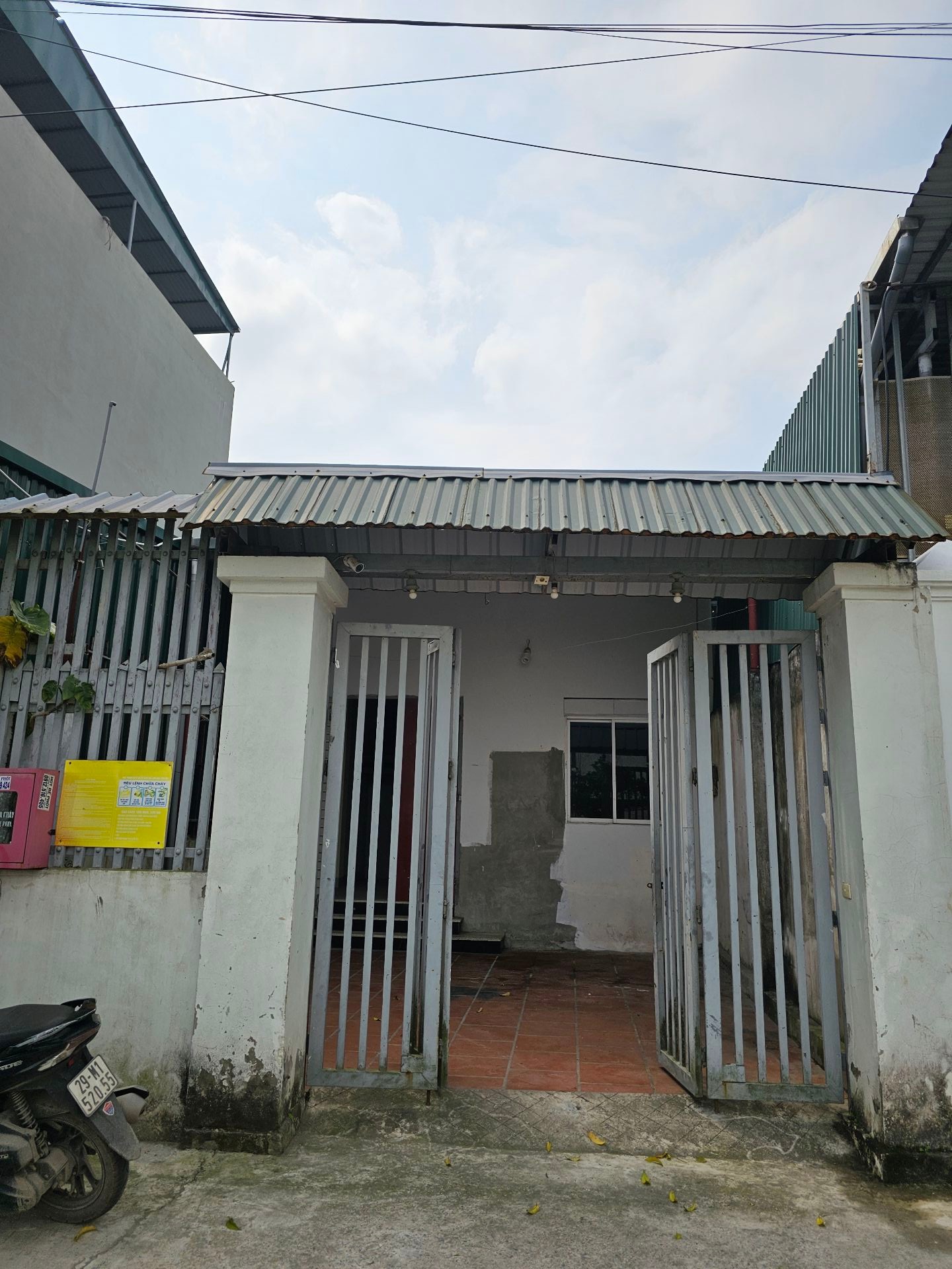 Nhà Mặt Tiền Đẹp Trên Trục Chính Làng Tranh Khúc - Cơ Hội Đầu Tư Vàng