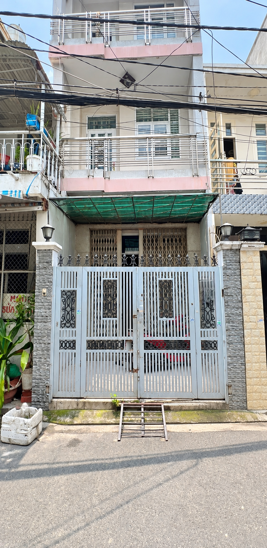 Nhà Mới Ở Ngay Hẻm Xe Hơi Sát Mặt Tiền Hồng Lạc Tân Bình 4 Tầng 4PN Tiện Ở Và Kinh Doanh nhỉnh 7