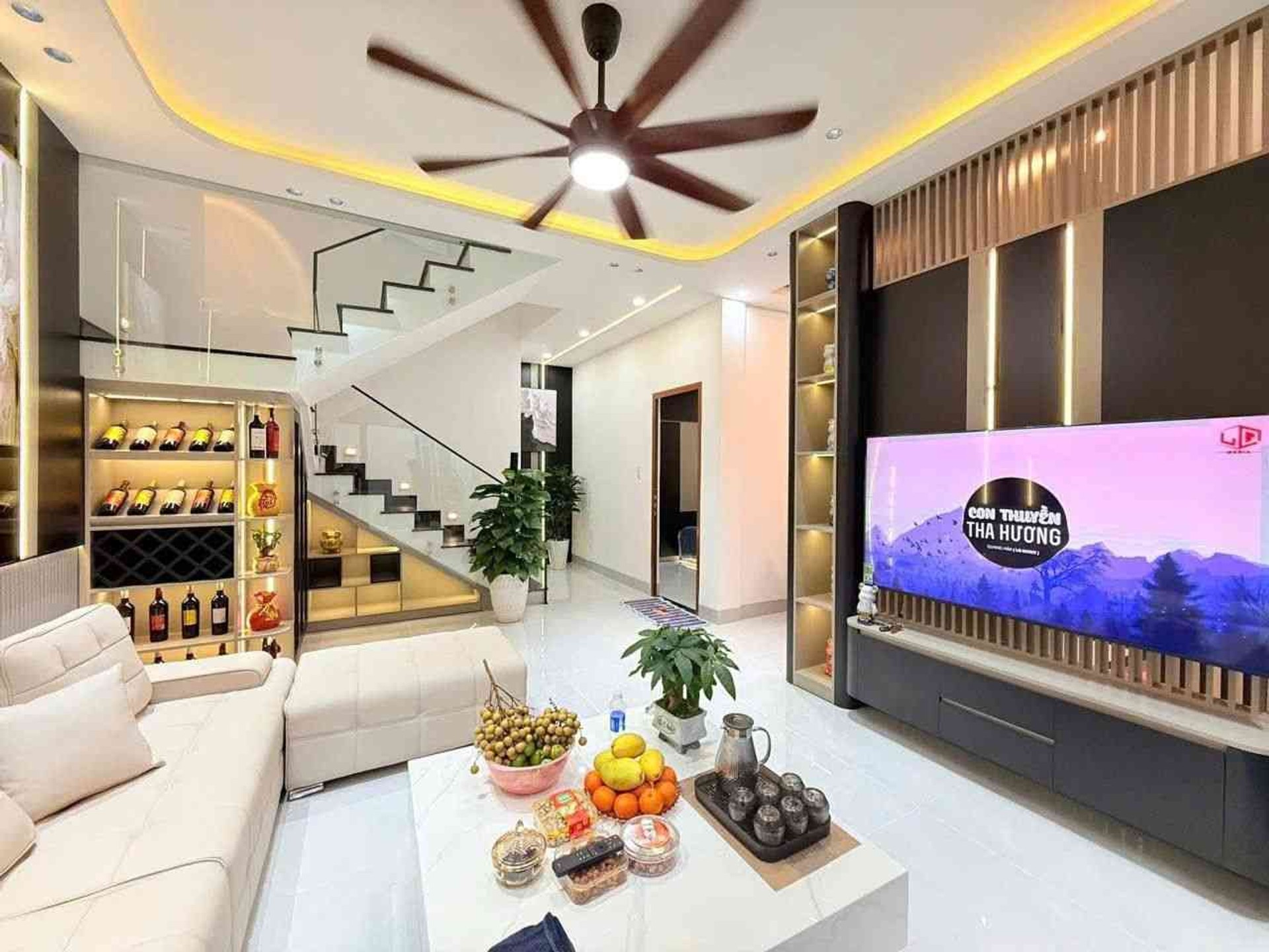 Nhà mới 3 tầng kiệt ô tô Tôn Đức Thắng, full nội thất