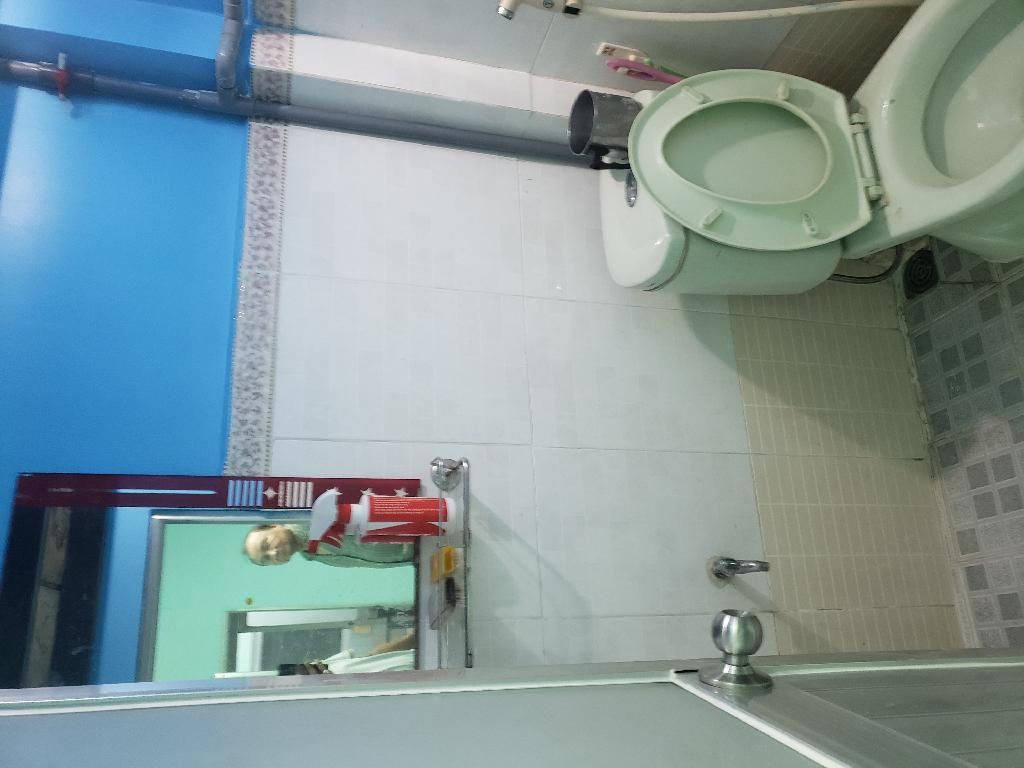 Nhà 2 tầng 2 phòng ngủ, diện tích 24.6m2, Quận Tân Bình