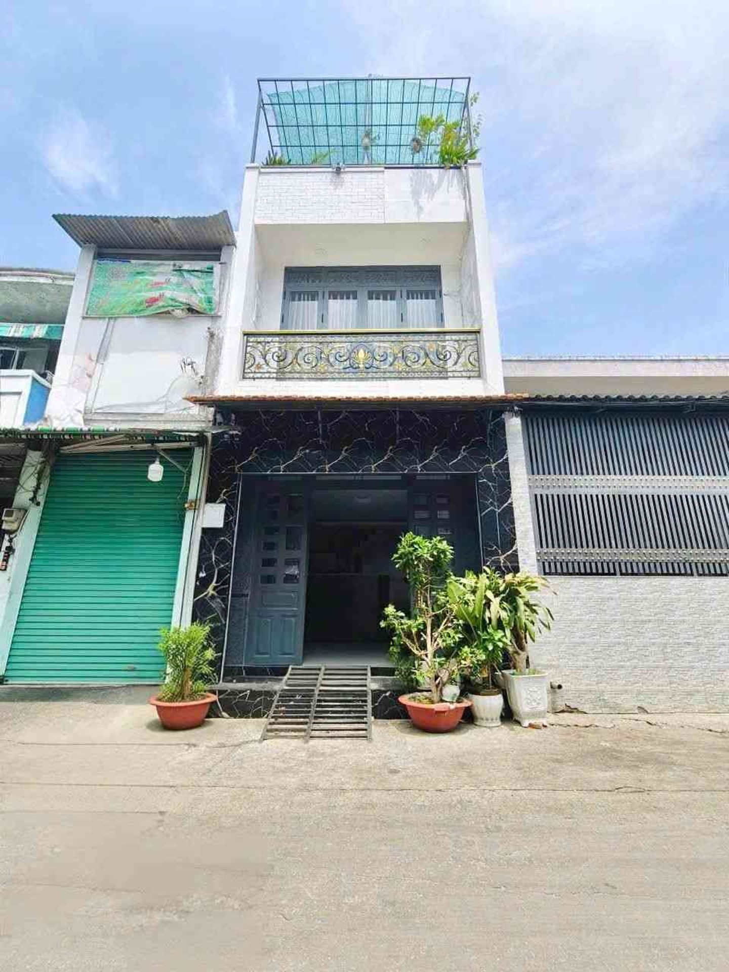 Nhà hương lộ 2 hẻm 9 m 6.3 củ có 2 phòng