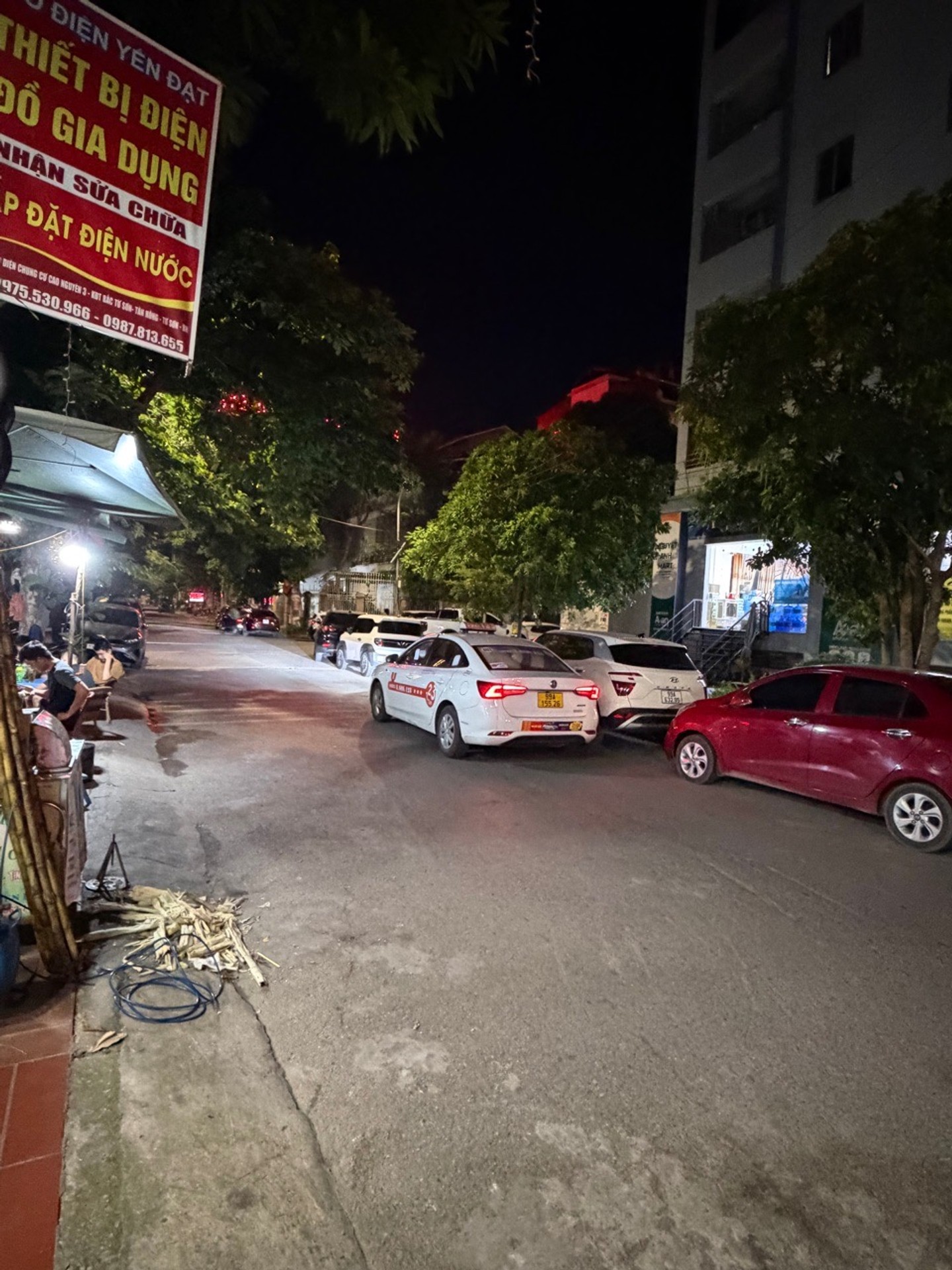 Bán nhà 4 tầng trung tâm KĐT Bắc Từ Sơn diện tích 90m2