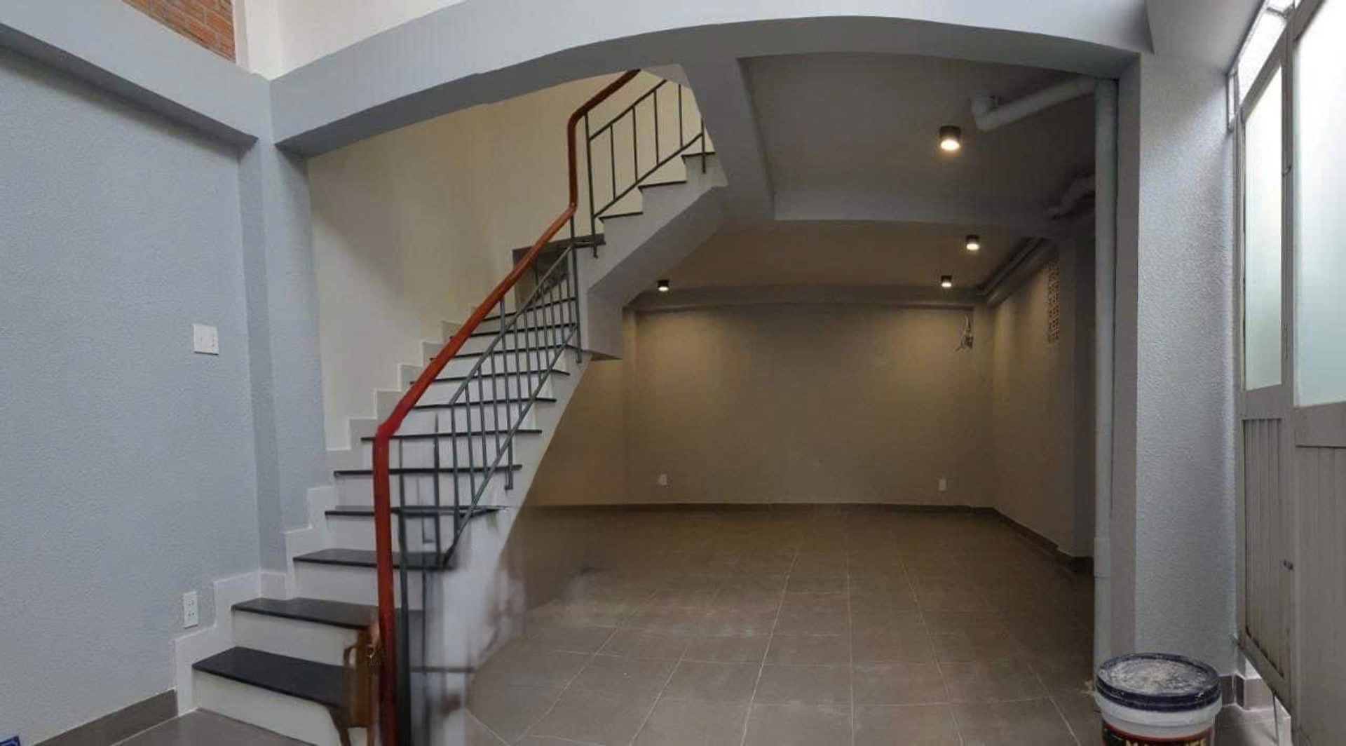 - CĂN GÓC 4 TẦNG - (4,5x12) SỔ CÔNG NHẬN ĐỦ - 5PN - GIÁ 6,3 TỶ TẠI NGUYỄN VĂN KHỐI GÒ VẤP