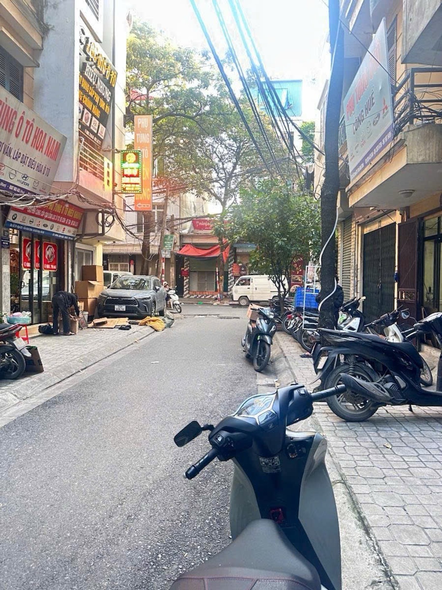 (Giảm 2 tỷ) Bán nhà 4 tầng mặt ngõ ô tô tránh tại trung tâm Hai Bà Trưng, 45m2, kinh doanh, vỉa hè