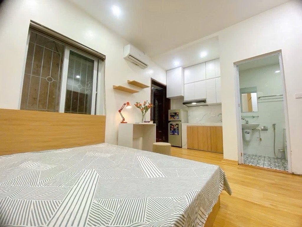 Nhà 6 Tầng Đội Cấn - Dòng Tiền 50 Triệu/Tháng, Full Đồ, 2 Mặt Thoáng