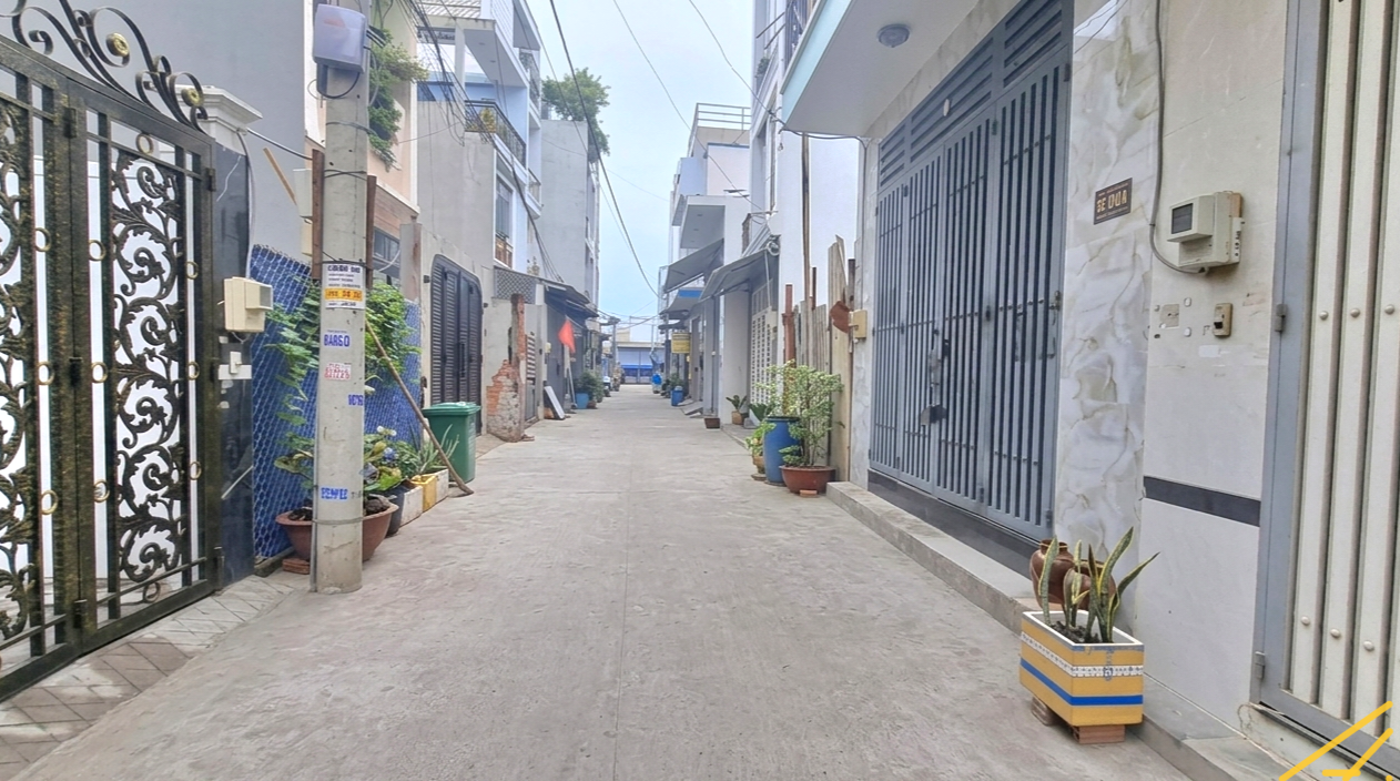 Nhà đẹp 5 tầng Bình Tân, hẻm xe hơi thông, chỉ hơn 6ty