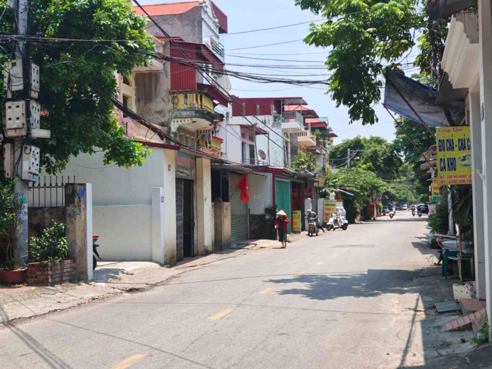 HÀNG HIẾM ĐƯỜNG HỒ NGỌC LÂN BẮC NINH