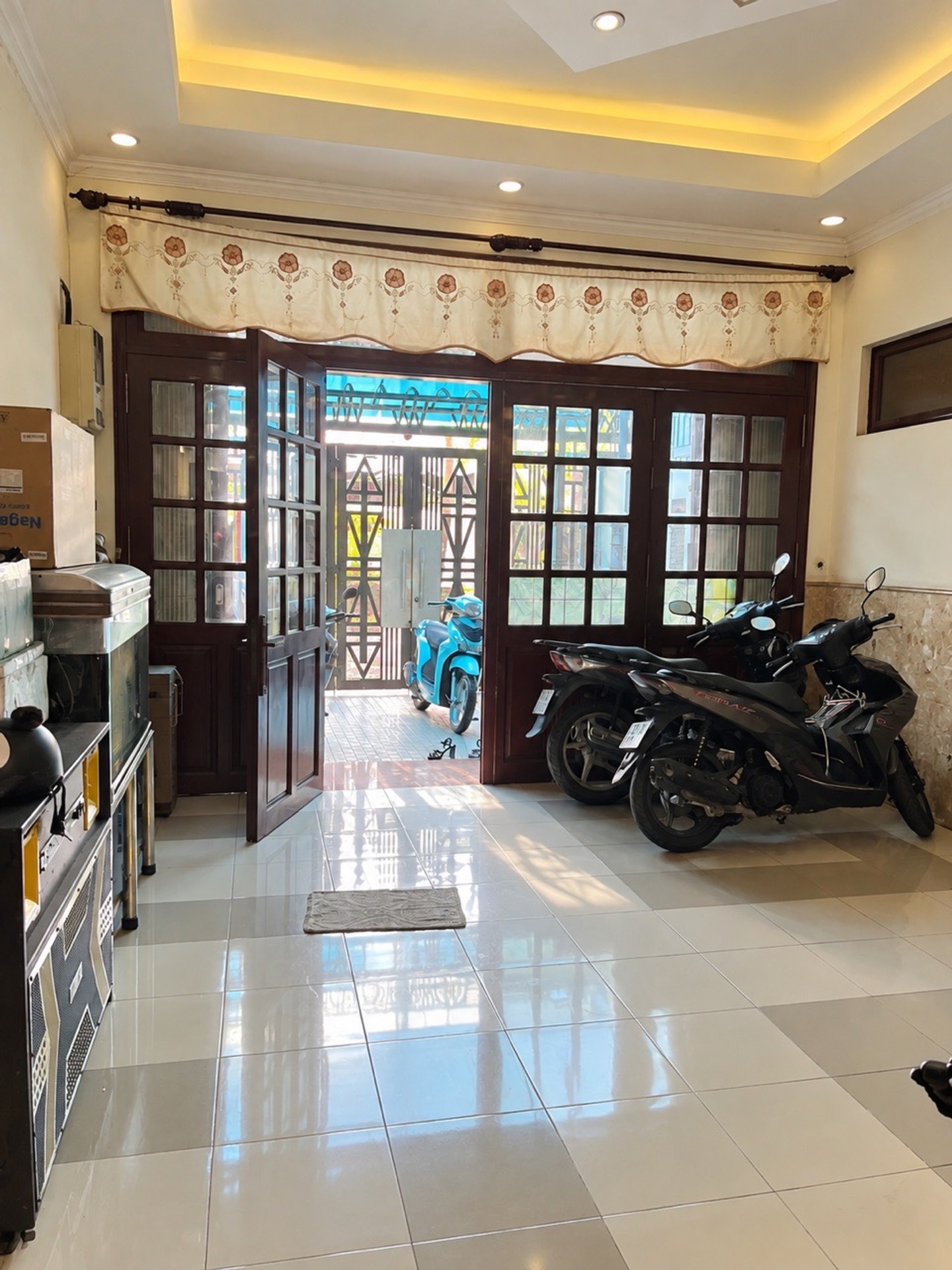 Nhà phố Phước Long 4 tầng, rộng 118m², giá ưu đãi