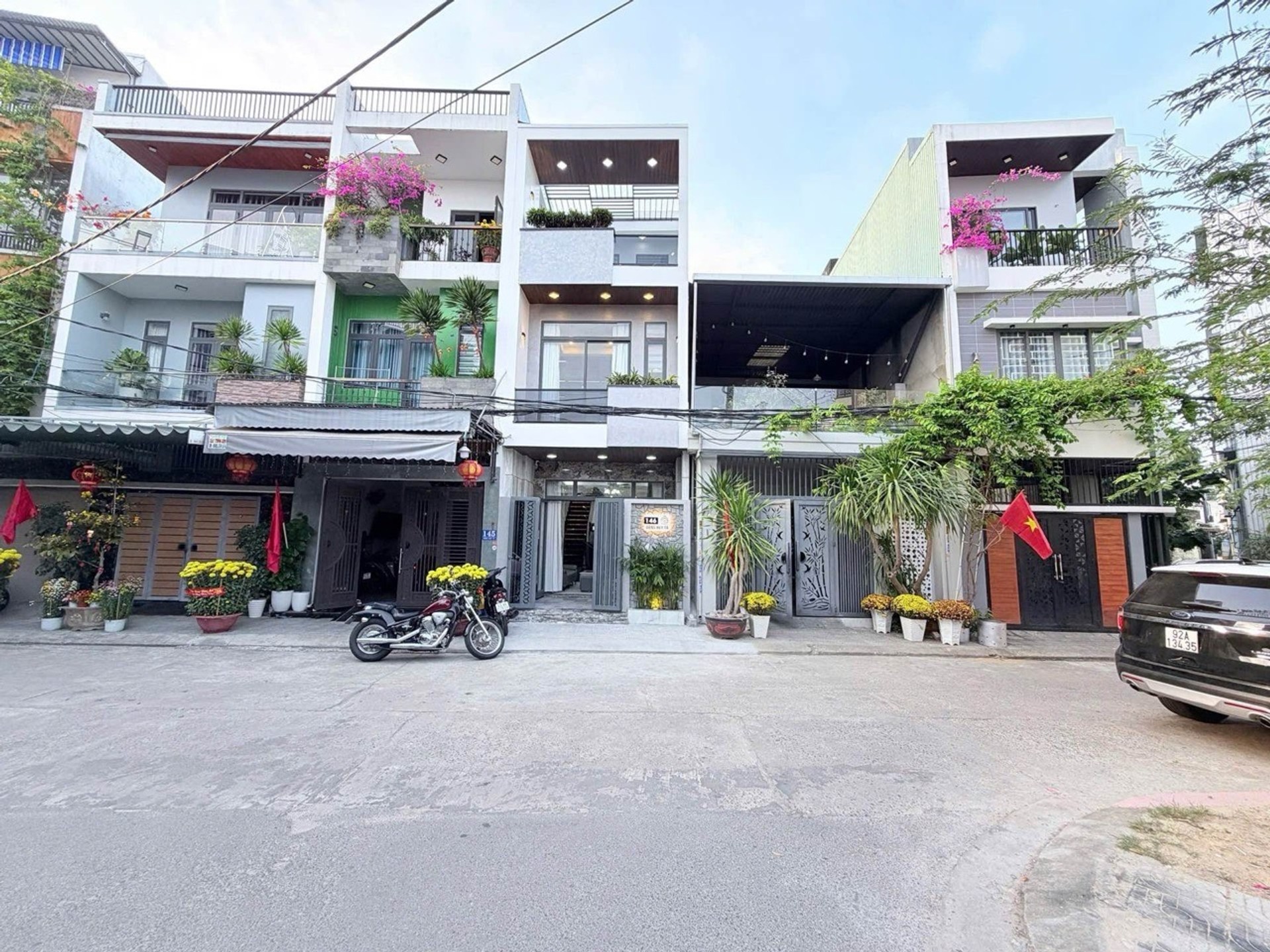 Cơ hội hiếm có sở hữu nhà mặt phố 3 tầng giá giảm sâu tại phường Hòa Minh