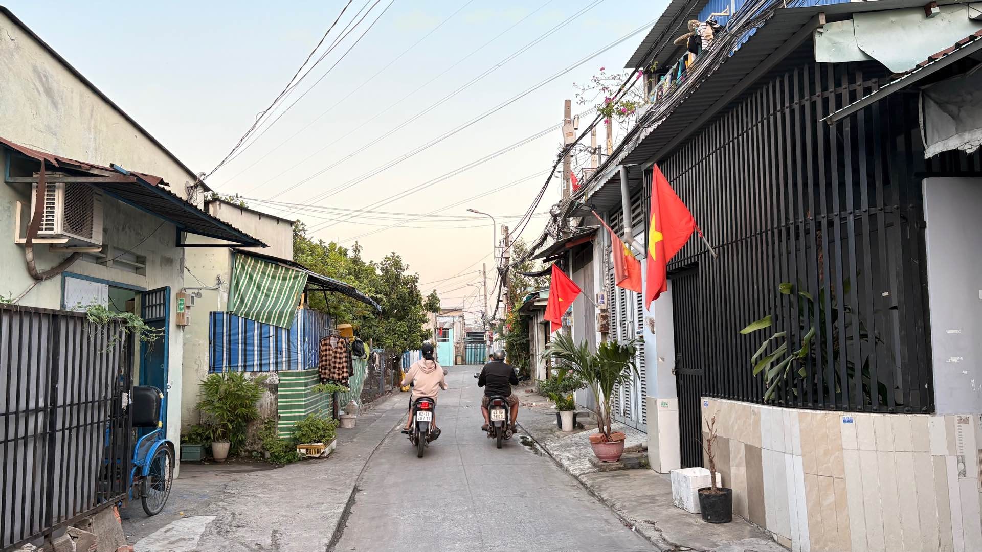 🏡🏡🏡 NHÀ 2 TẦNG NGAY NGÃ 4 AN SƯƠNG - BÀ ĐIỂM - HÓC MÔN - 42M2 👉 NHỈNH 3 TỶ 🌼🌼🌼