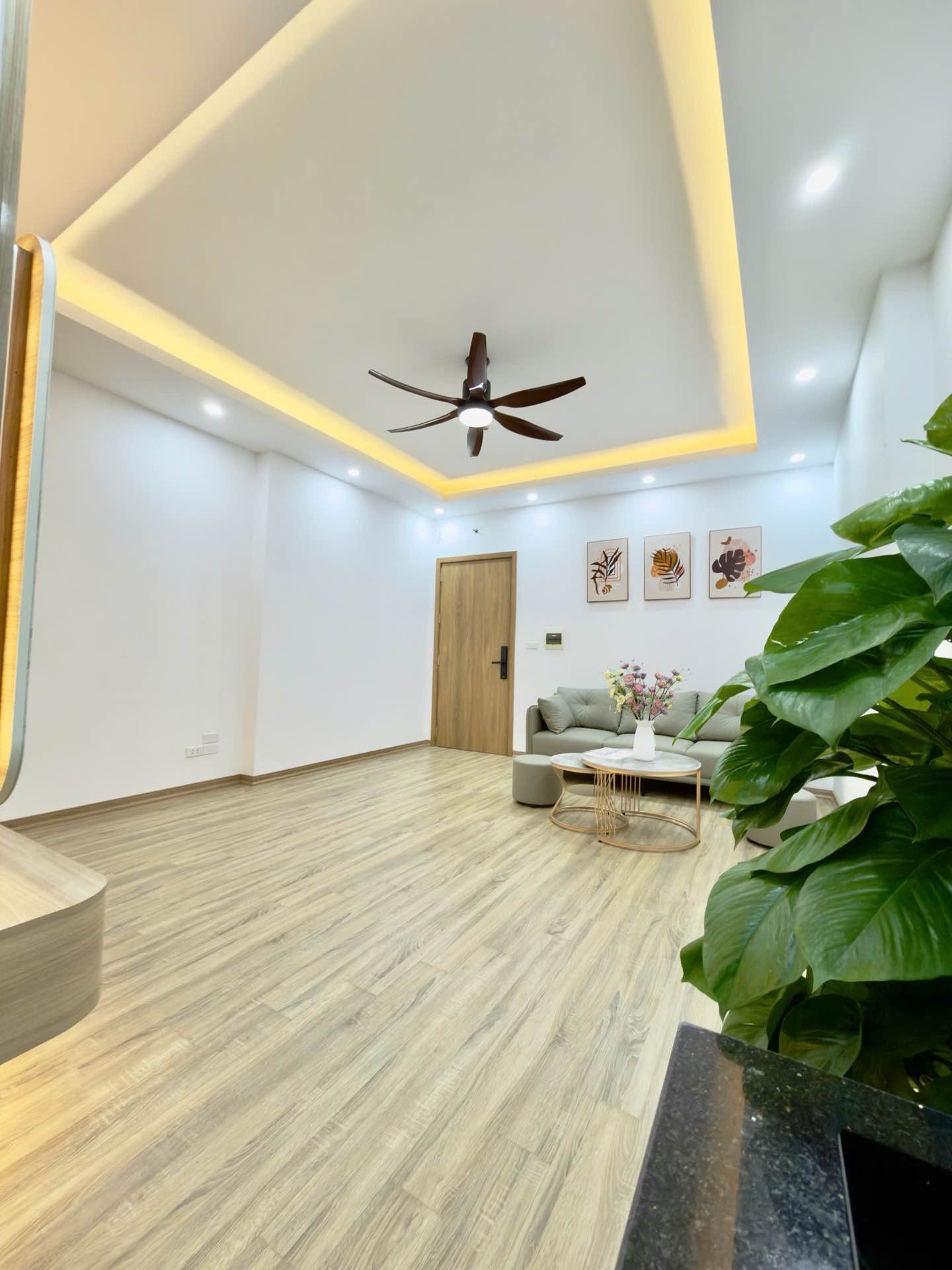 Căn hộ 2 phòng ngủ 45m2 quận Hoàng Mai giá 3,15 tỷ