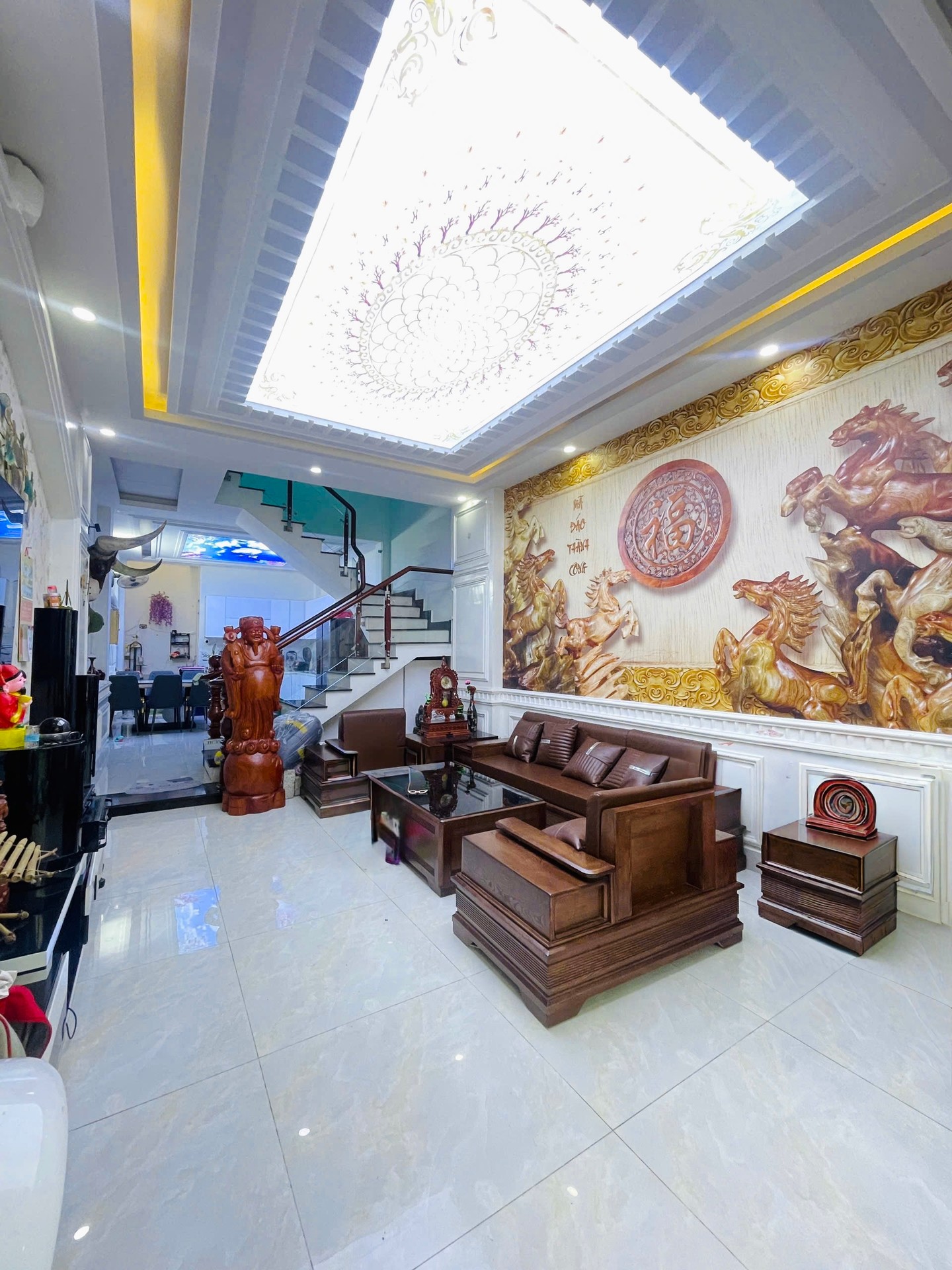Bán nhà mặt phố Thạnh Lộc 57, 66m2, 3 tầng, mặt tiền 4m, pháp lý rõ ràng.