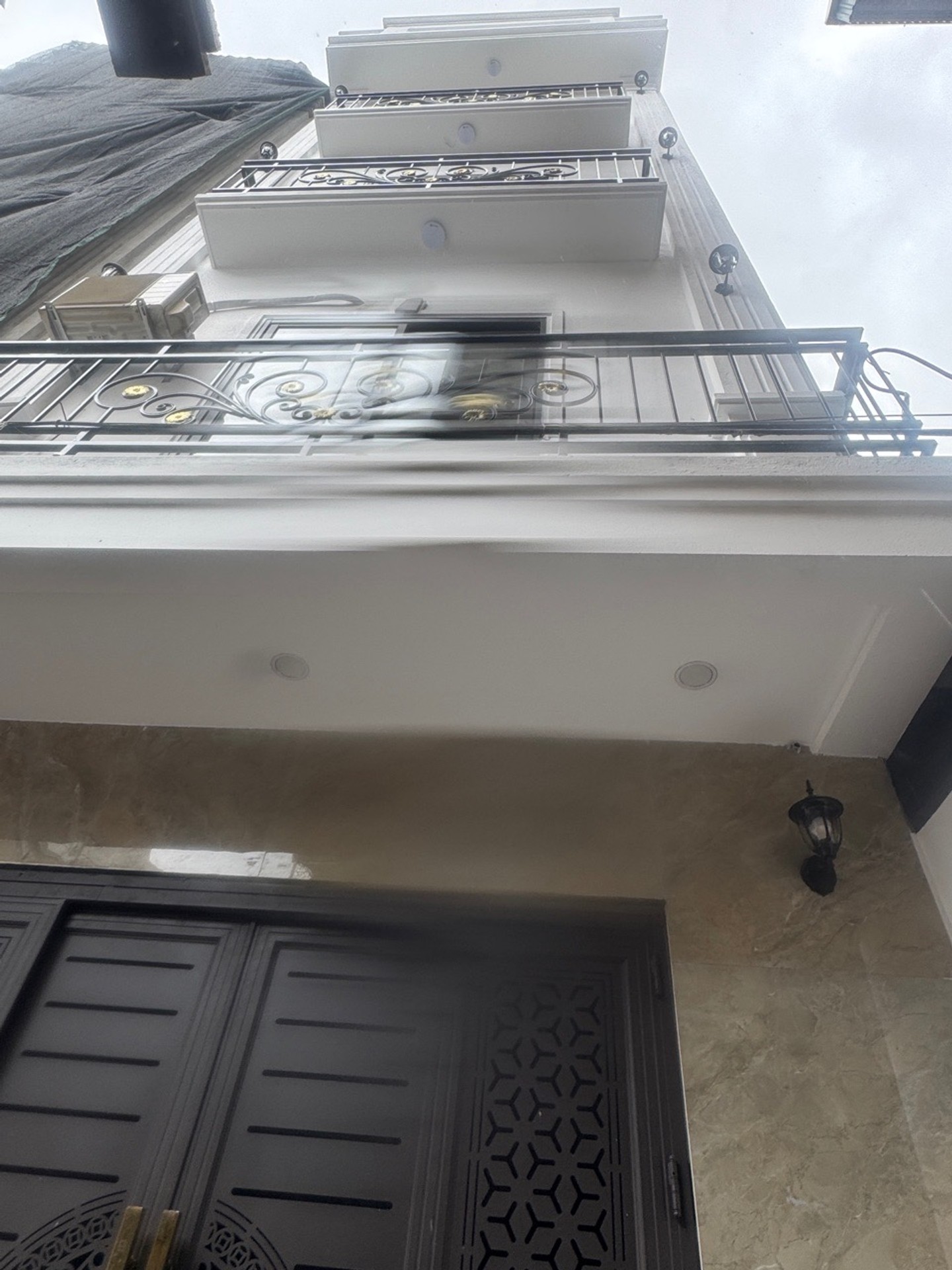 Cơ hội vàng sở hữu nhà 5 tầng hiện đại tại Duyên Hà, giá hấp dẫn