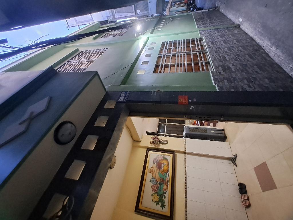Nhà 2 tầng 6 phòng ngủ tại Phường 11 Tân Bình giá 15.3 tỷ