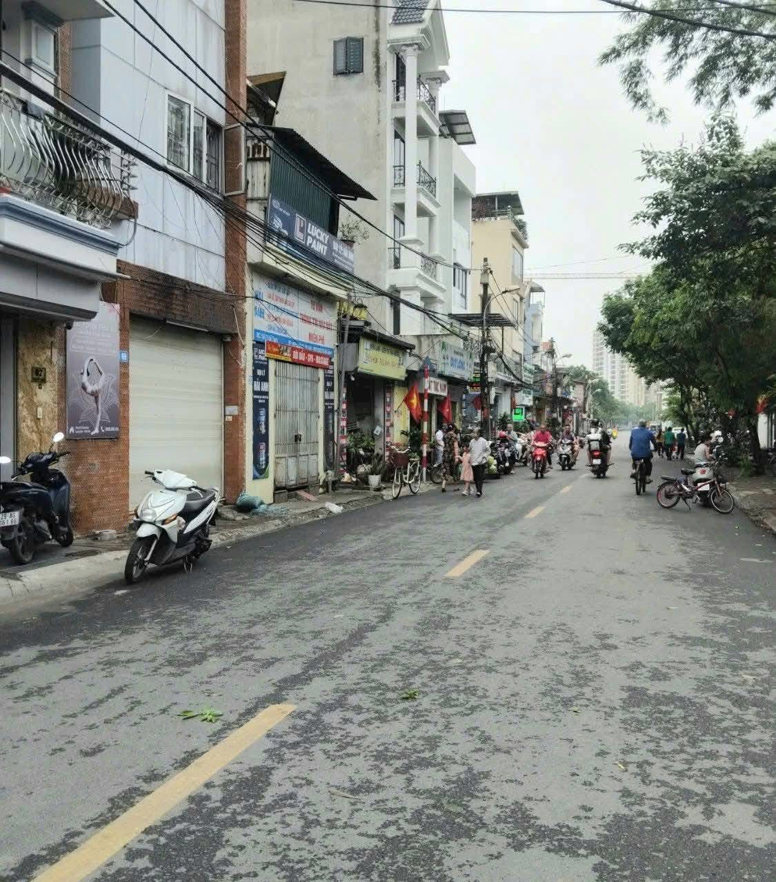 Cơ hội có 1 không 2: Nhà riêng 3 tầng giá chỉ 10 tỷ tại Thôn Nhuế Đông Anh