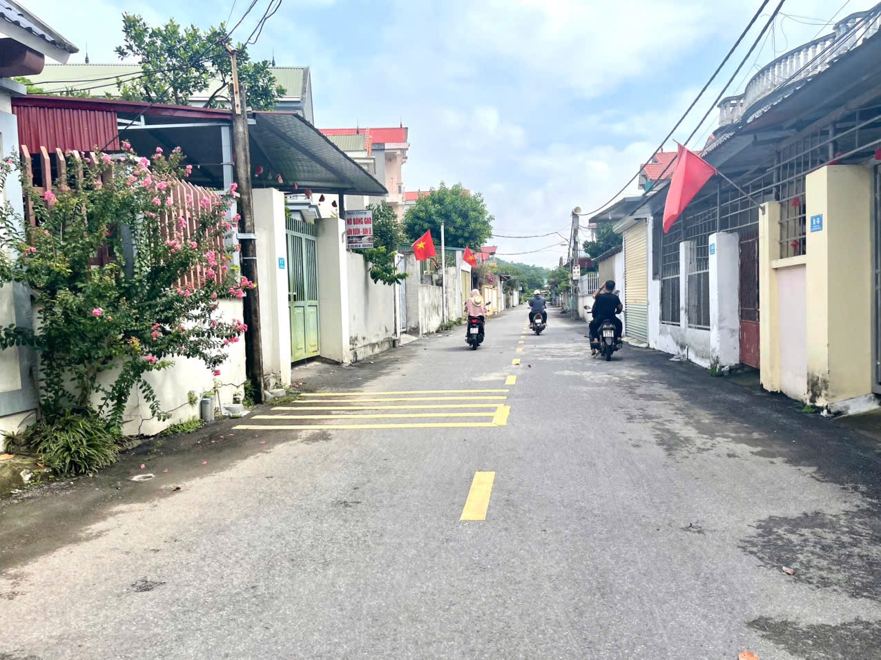 BÁ.N ĐẤT MAI ĐÌNH-SÓC SƠN- 2.4TỶ-62m2 -GẦN QL 3-CÁCH ĐƯỜNG 131 CHỈ 200m