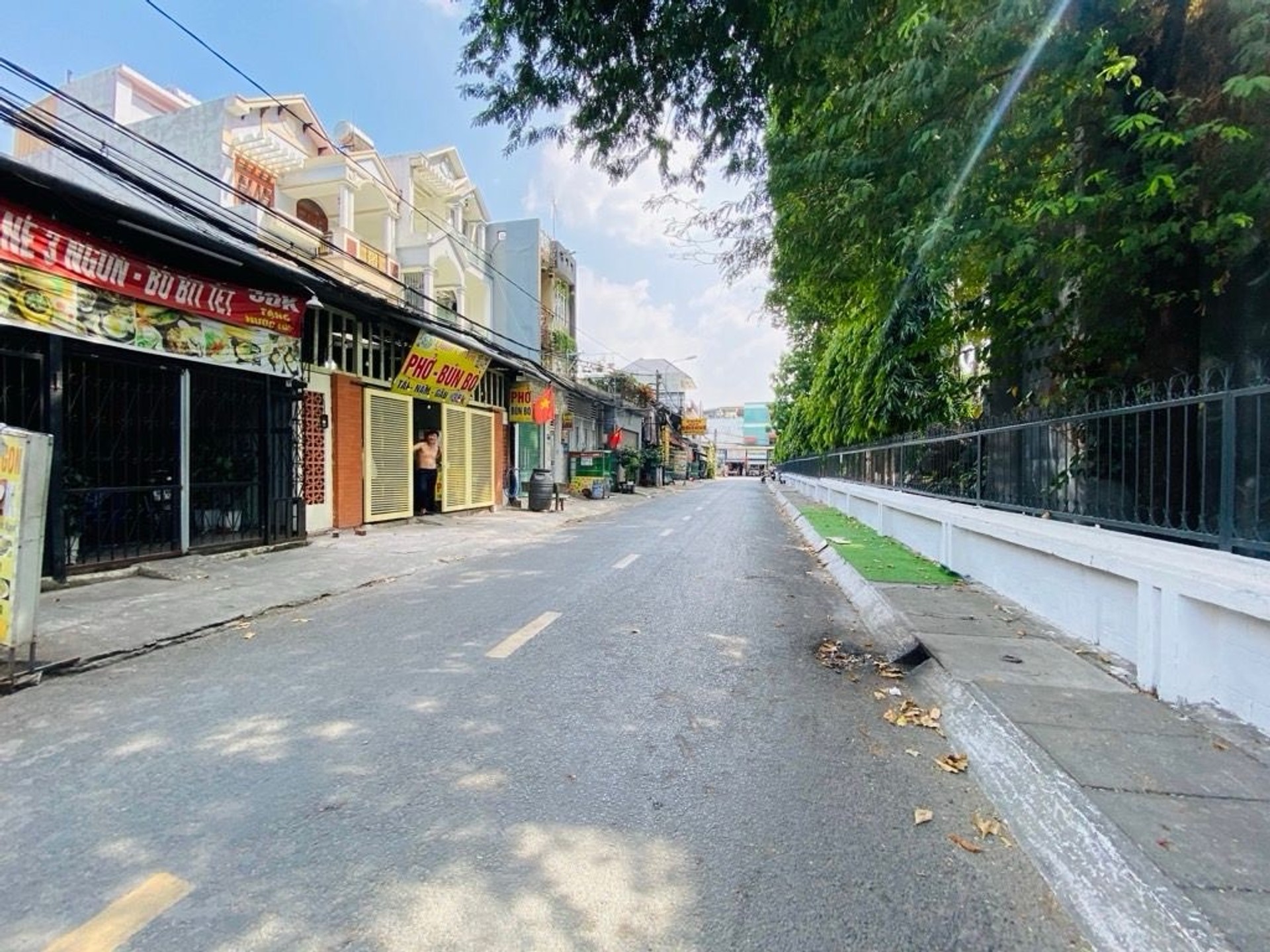 Nhà mặt tiền kinh doanh ngay trung tâm phường Tam Bình 100m2 6tỷ200 Shr
