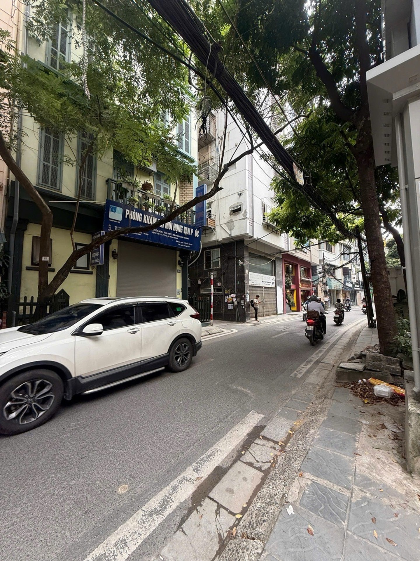 Bán nhà riêng 3 tầng 34m2 khu phân lô Vạn Bảo Ba Đình ô tô đỗ tại cửa giá 12 tỷ