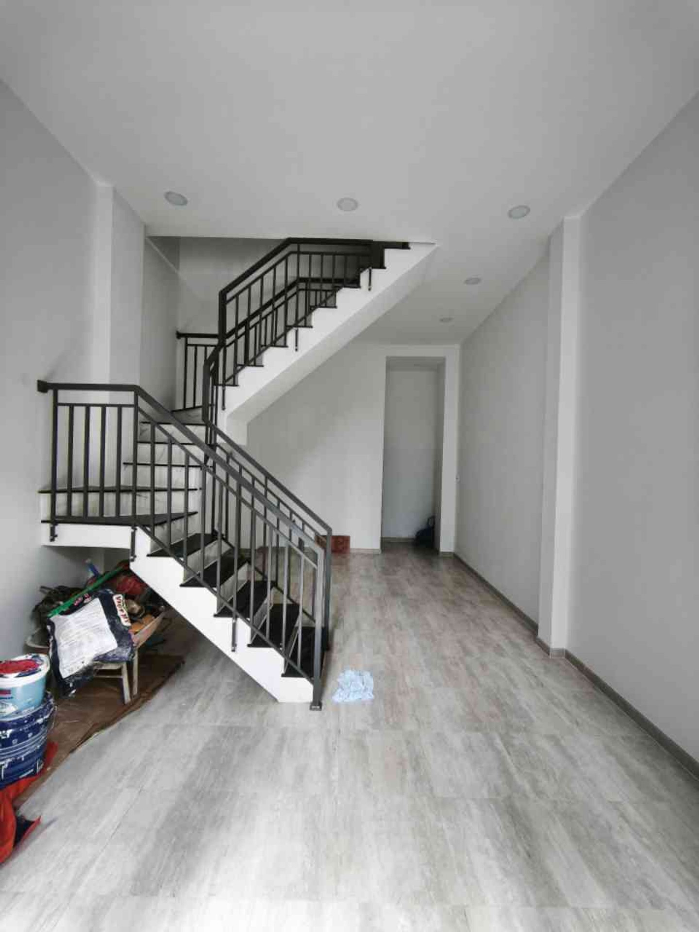 NHÀ 2 TẦNG MỚI SỬA - HẺM XE TẢI RA VÀO - GIÁ NHỈNH 110TR/M2 - KHÔNG QUY HOẠCH, KHÔNG LỘ GIỚI - SM